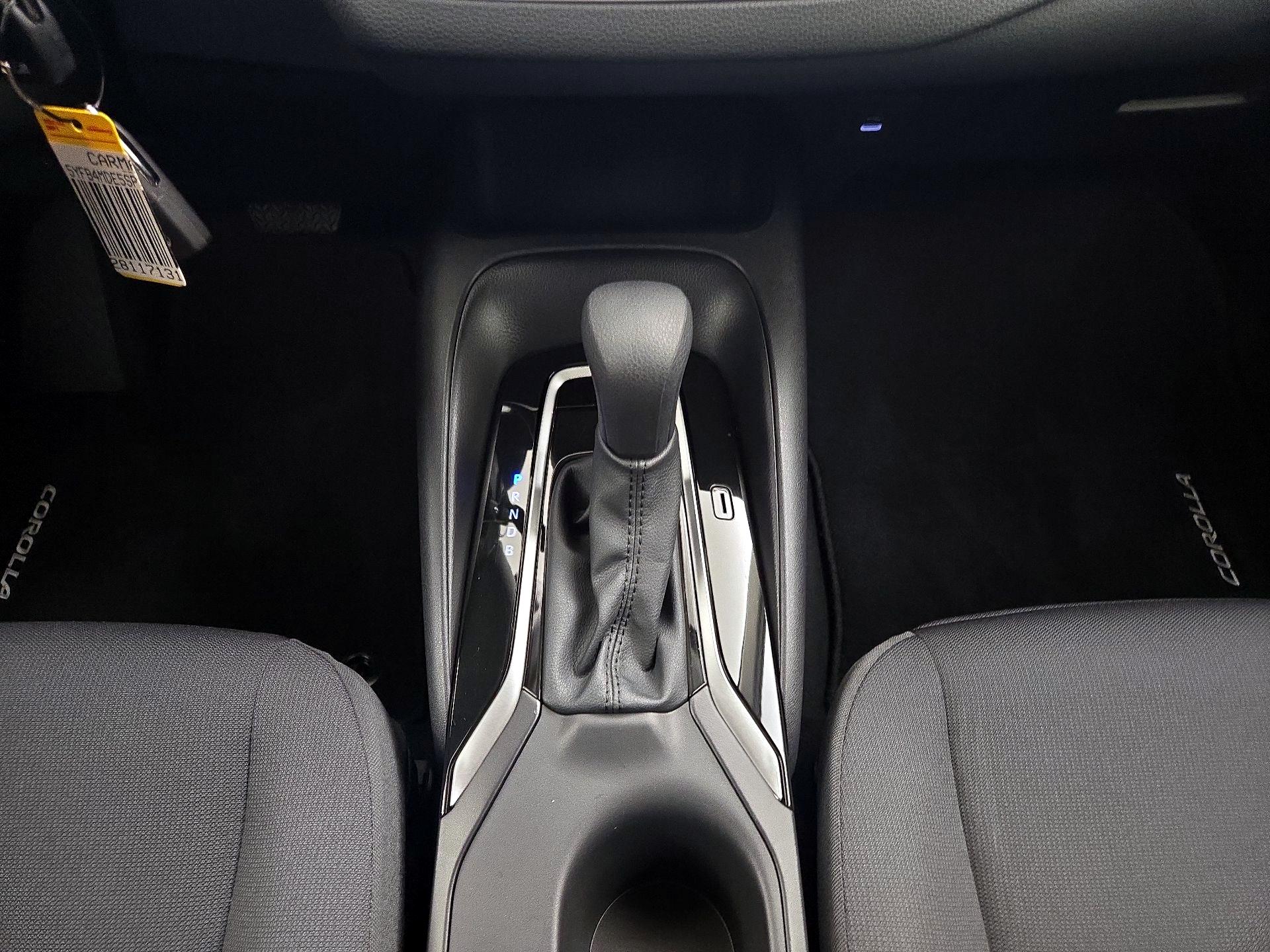 Thumbnail: 2025 Toyota Corolla - 17