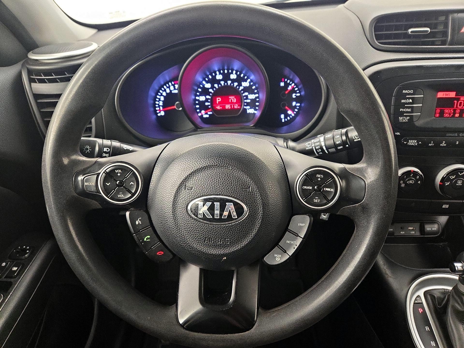 Thumbnail: 2016 Kia Soul - 10