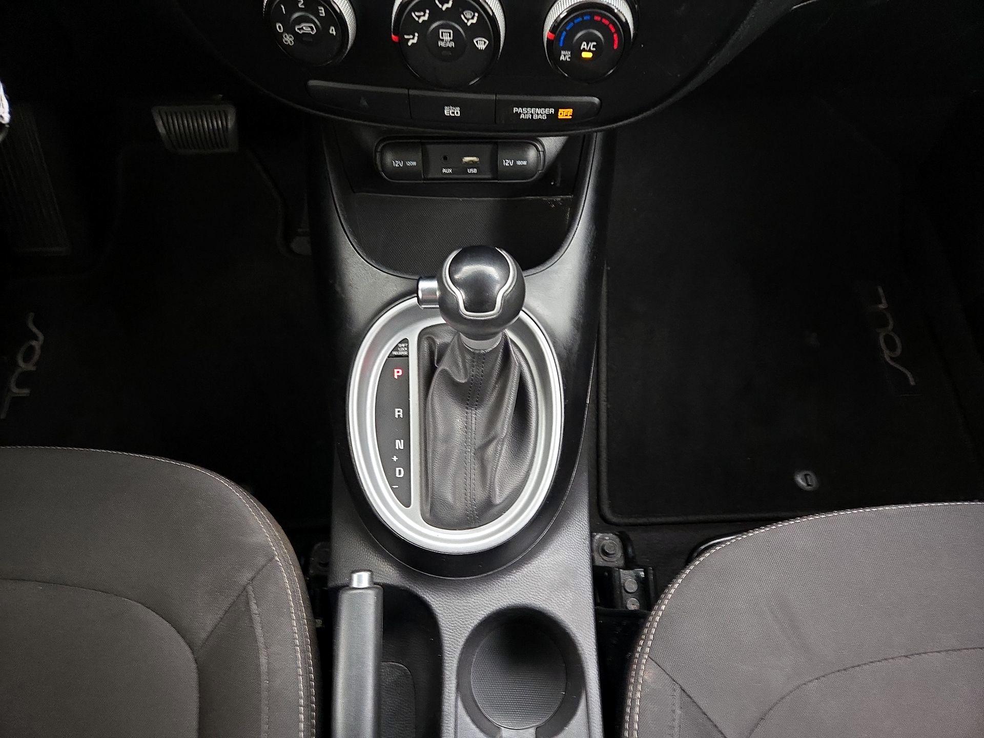 Thumbnail: 2016 Kia Soul - 16