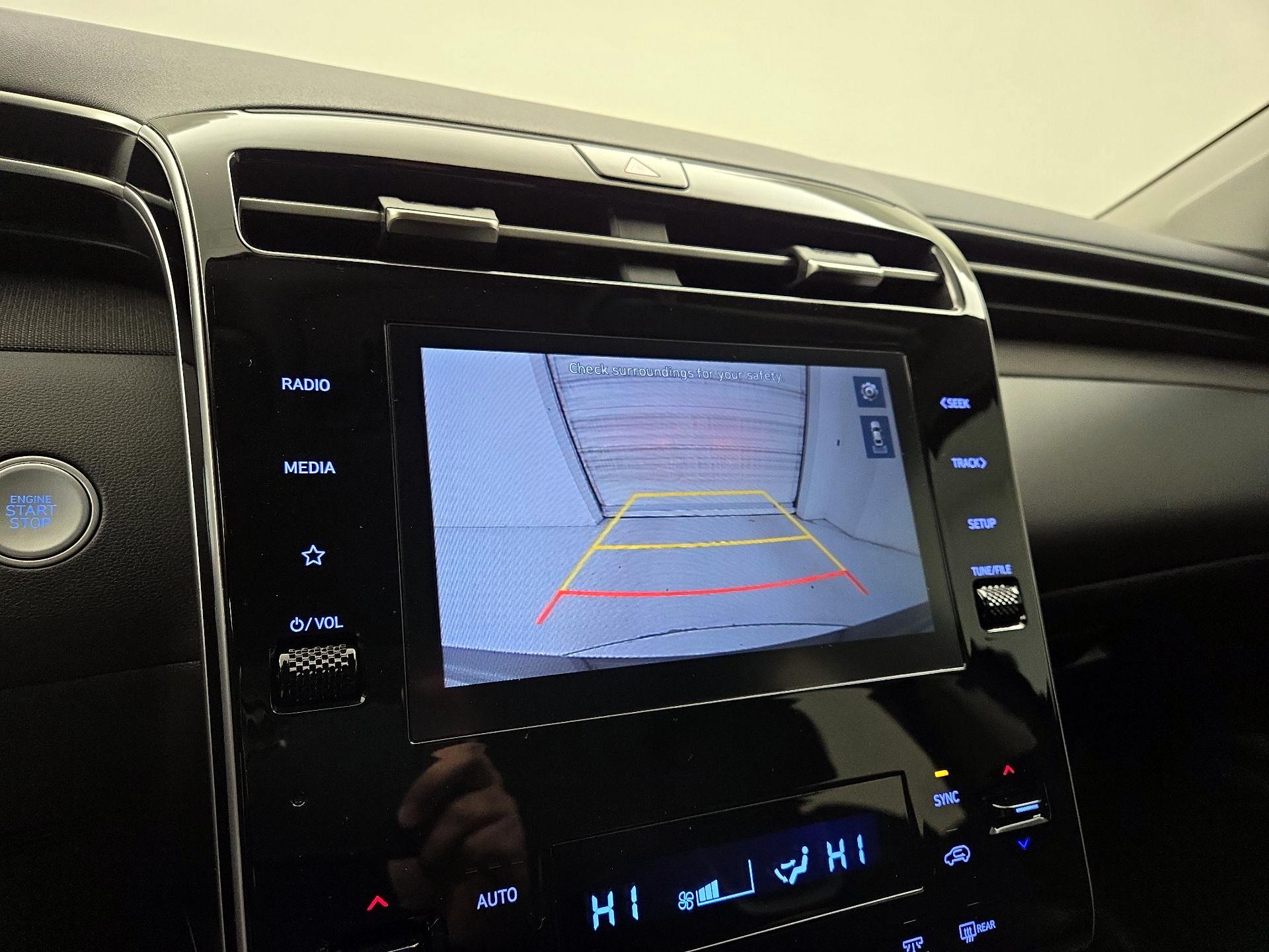 Thumbnail: 2022 Hyundai Tucson - 14