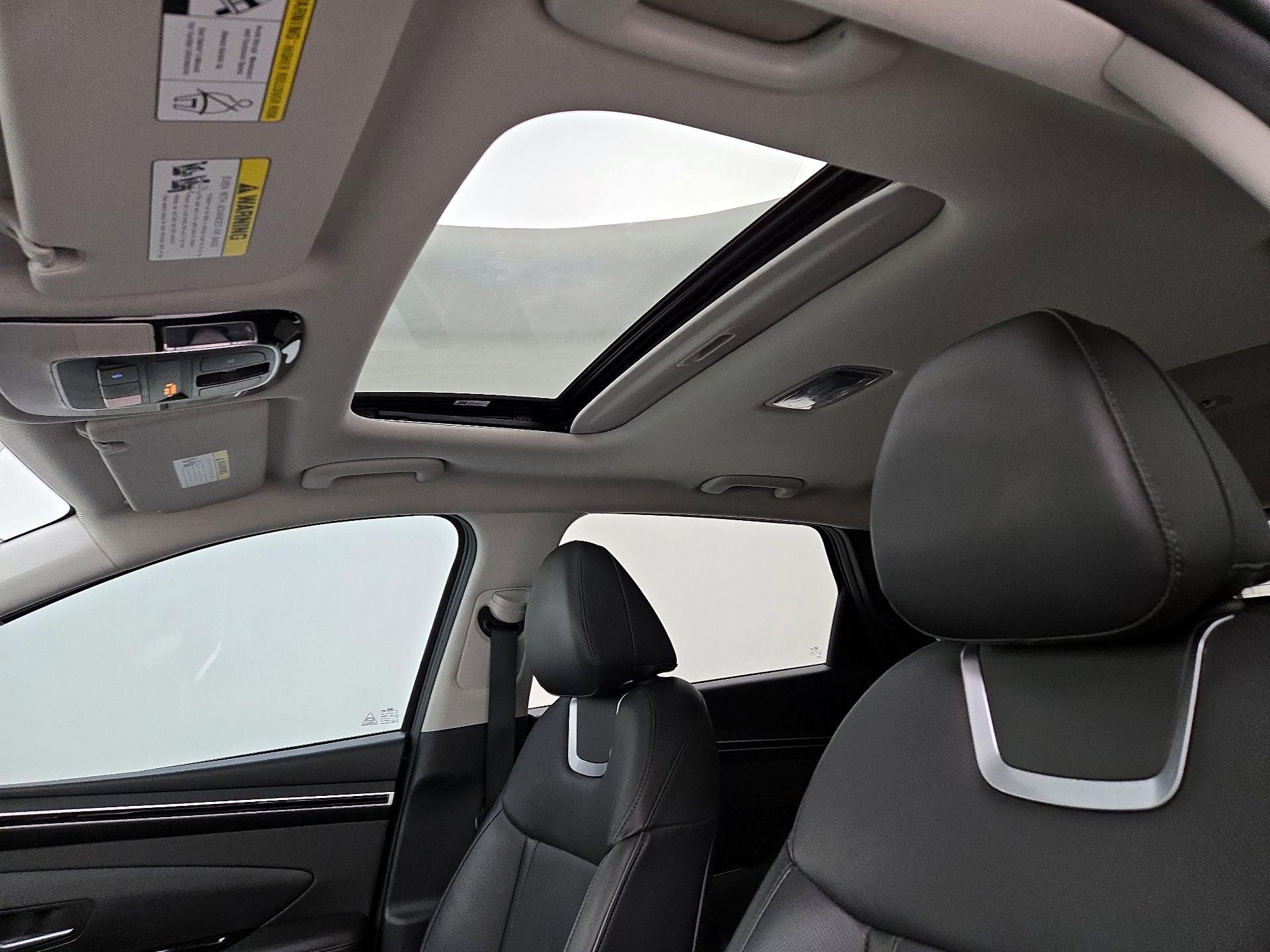 Thumbnail: 2022 Hyundai Tucson - 19