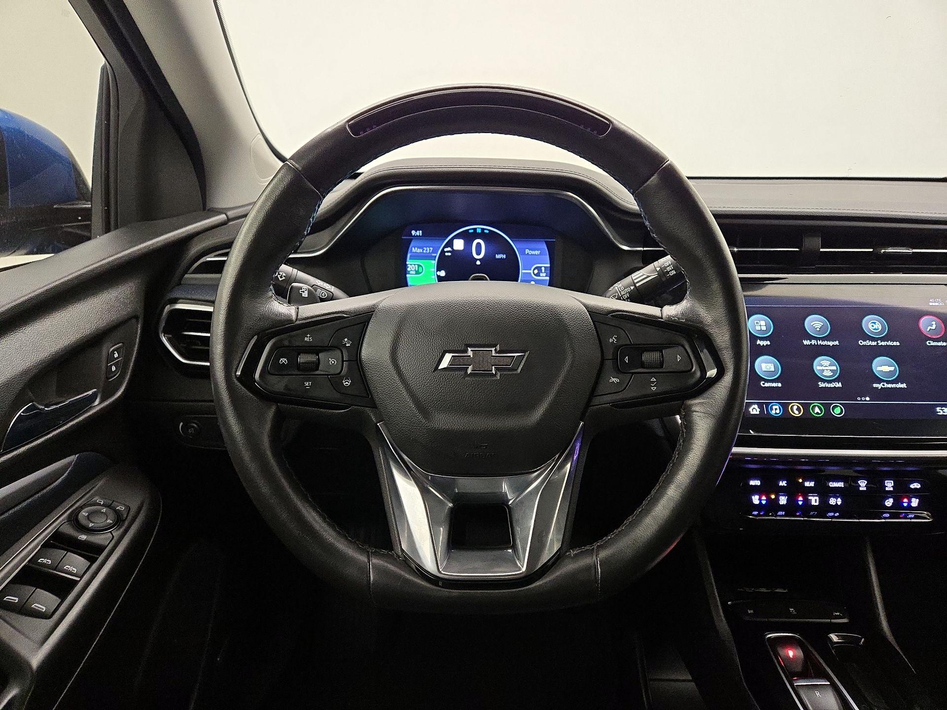 Thumbnail: 2022 Chevrolet Bolt EUV - 10