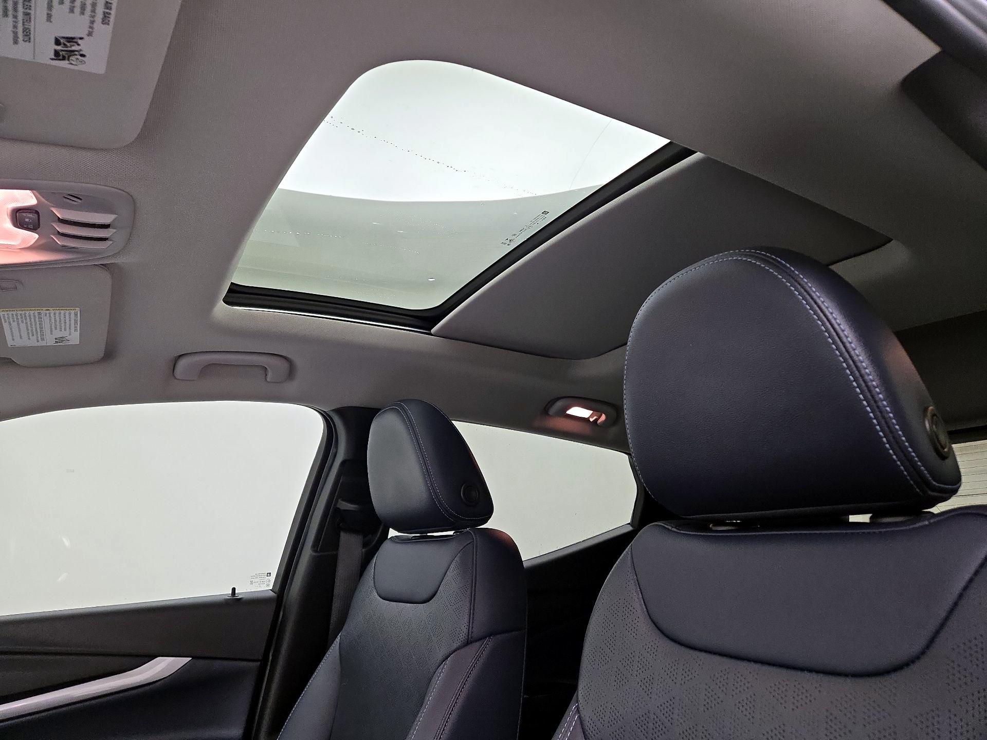 Thumbnail: 2022 Chevrolet Bolt EUV - 20