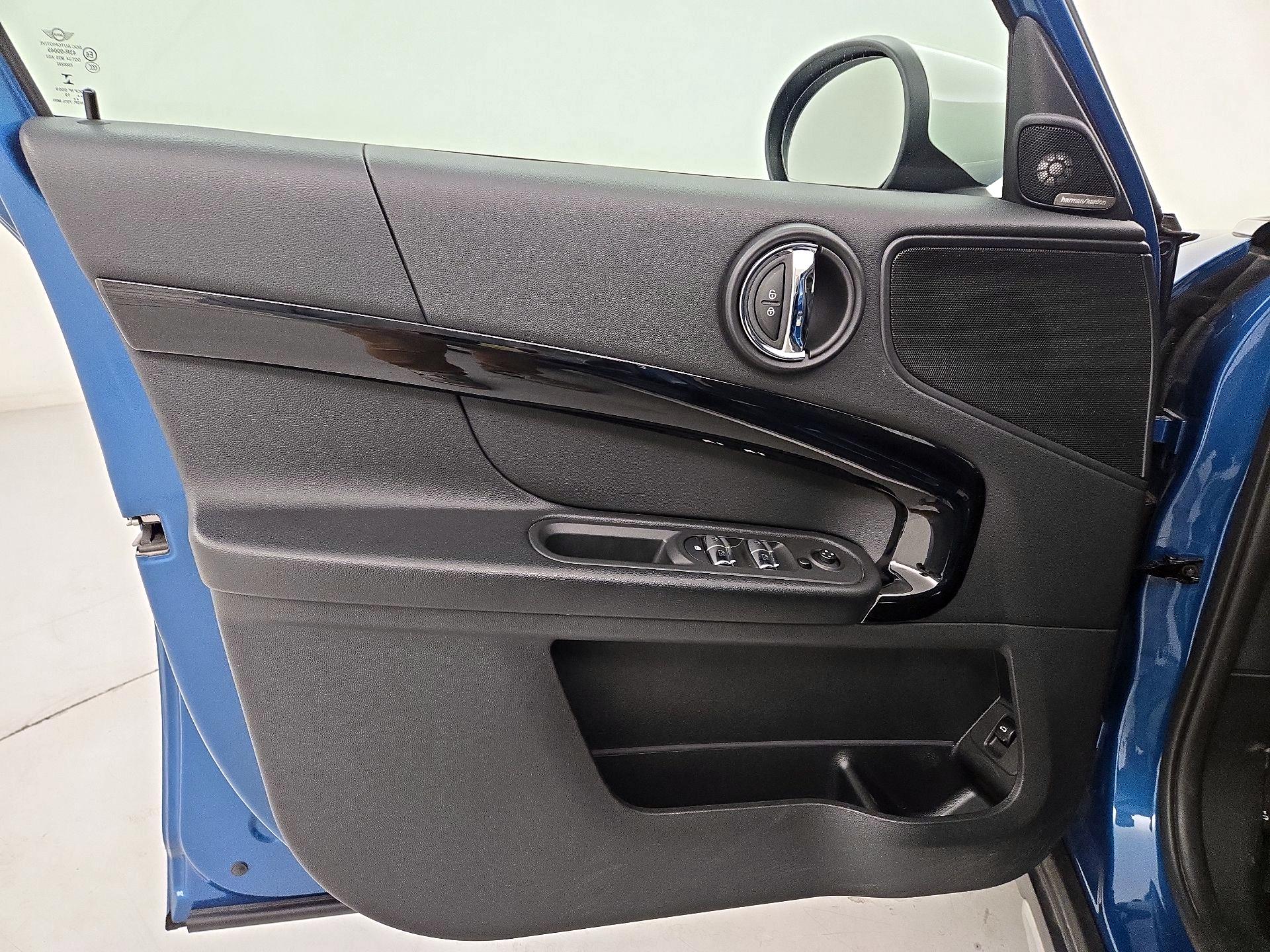 Thumbnail: 2020 MINI Cooper Countryman - 12