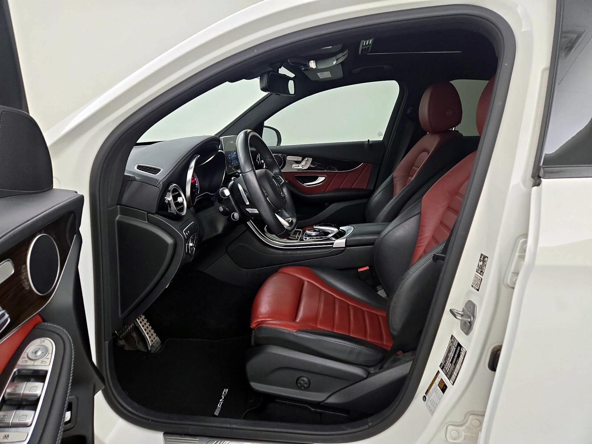 Thumbnail: 2018 Mercedes-Benz GLC - 11