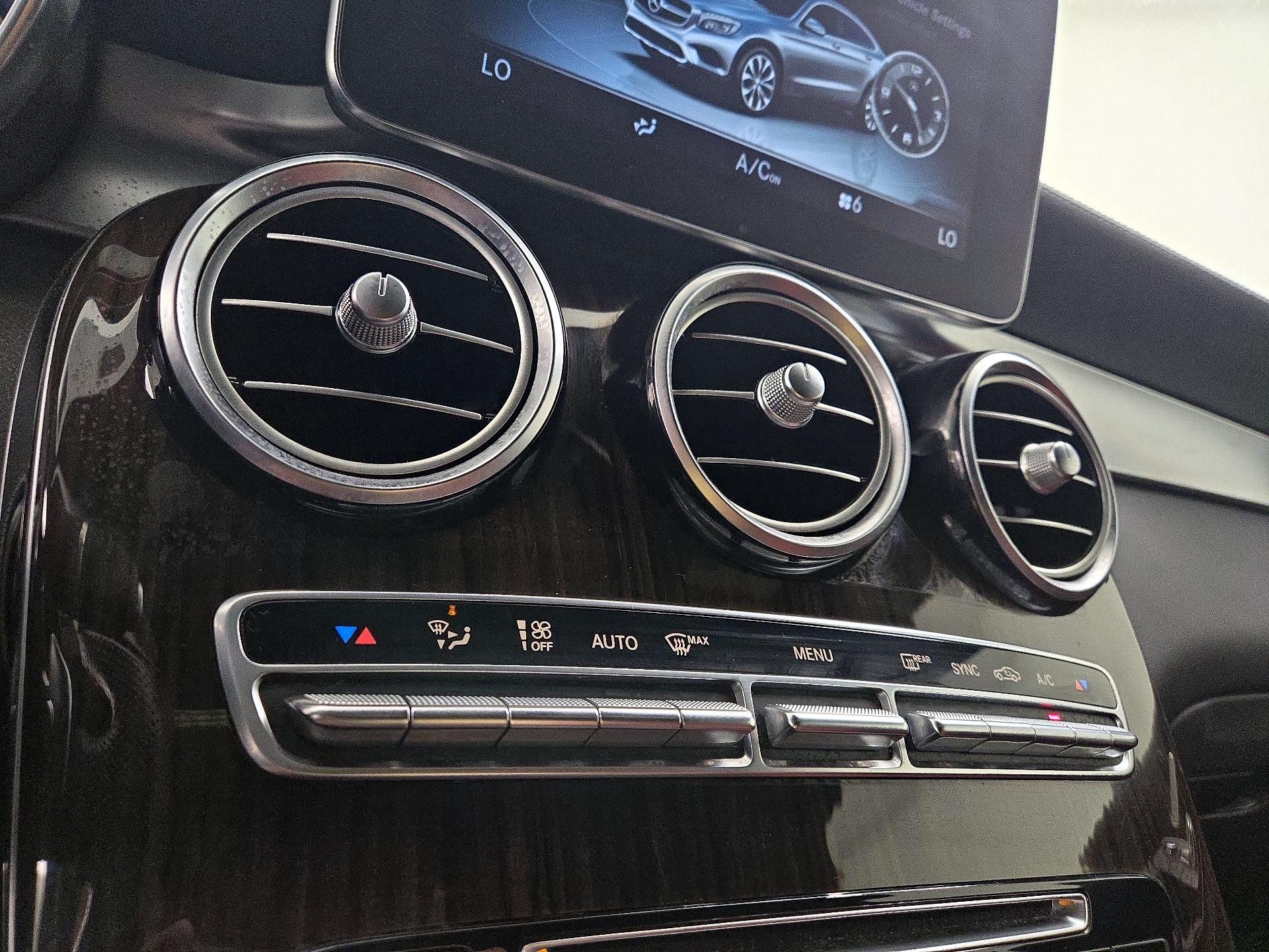 Thumbnail: 2018 Mercedes-Benz GLC - 16