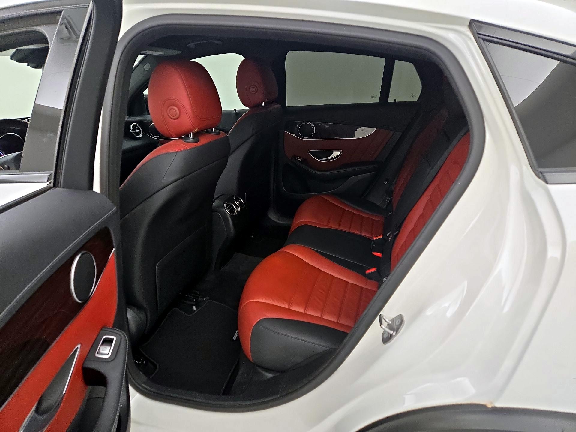 Thumbnail: 2018 Mercedes-Benz GLC - 20