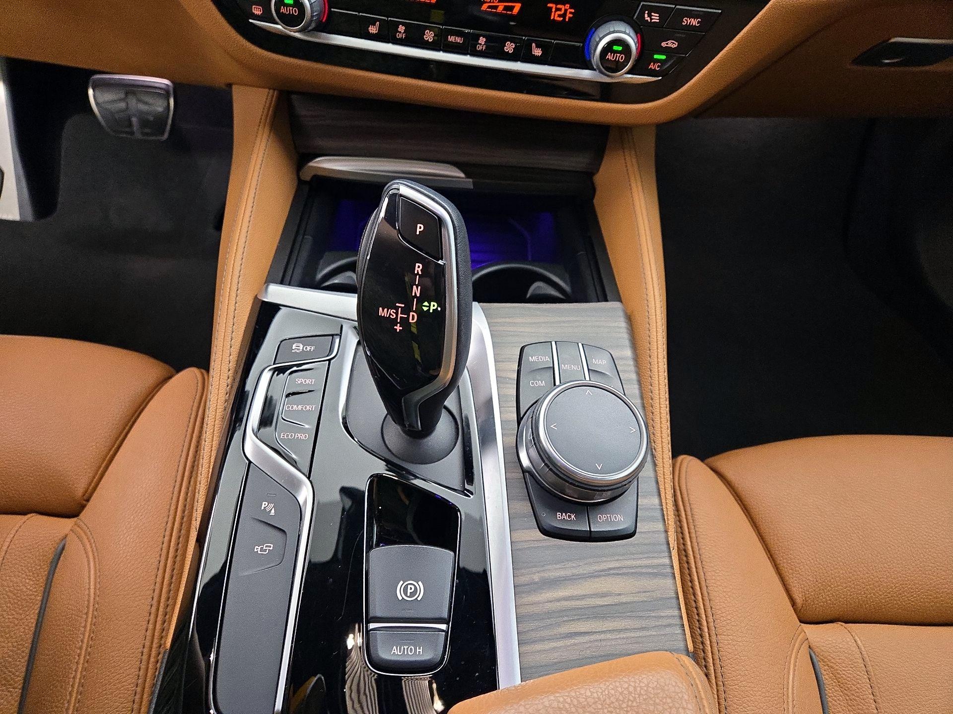 Thumbnail: 2018 BMW 5 Series - 18