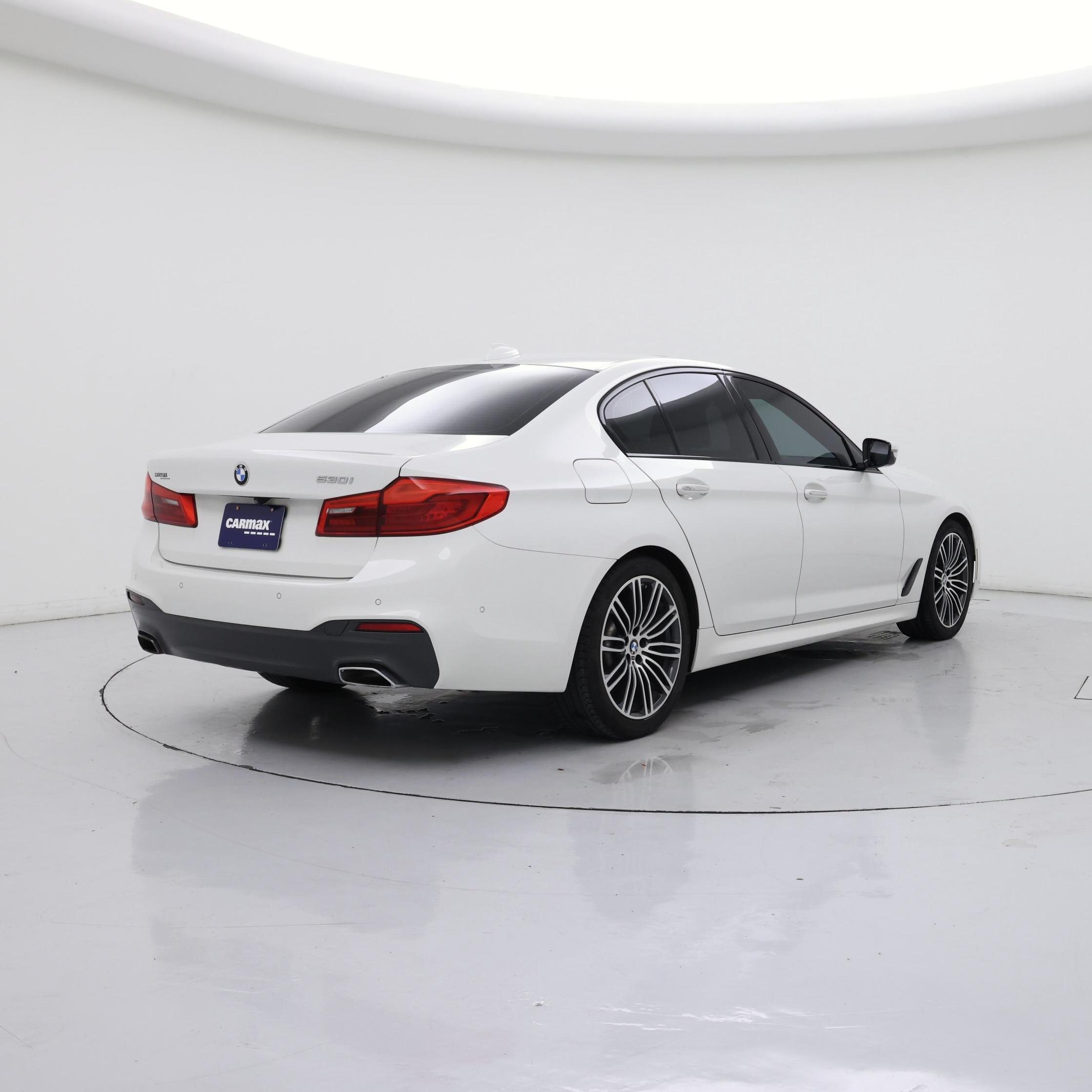 Thumbnail: 2018 BMW 5 Series - 8