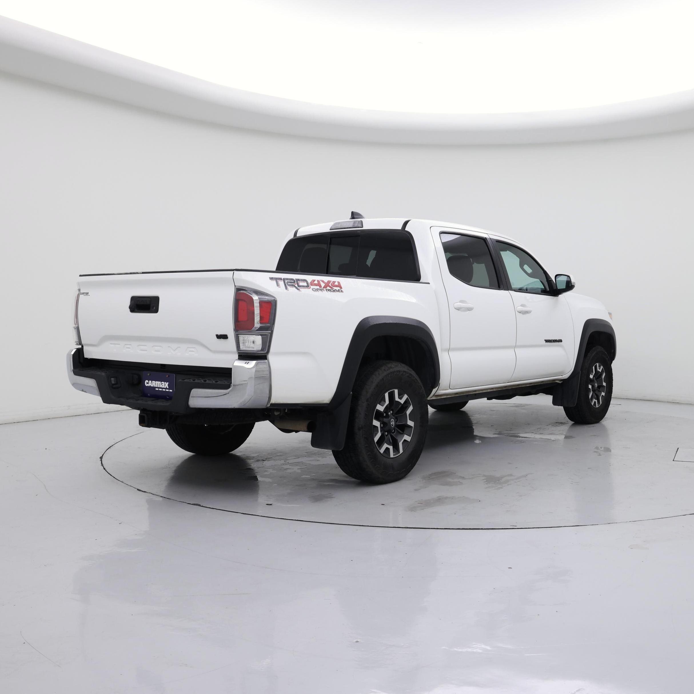 Thumbnail: 2023 Toyota Tacoma - 8