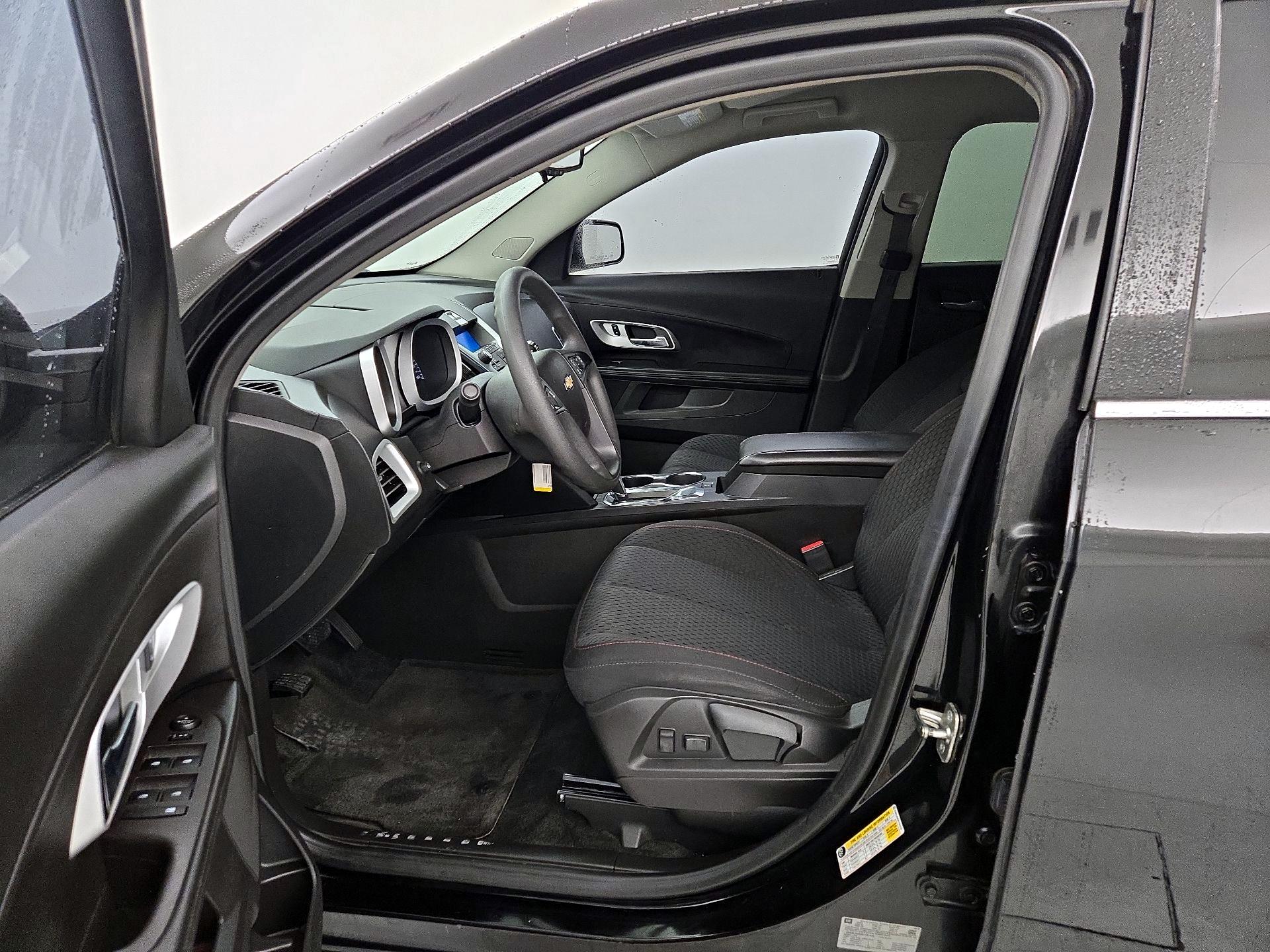 Thumbnail: 2015 Chevrolet Equinox - 11