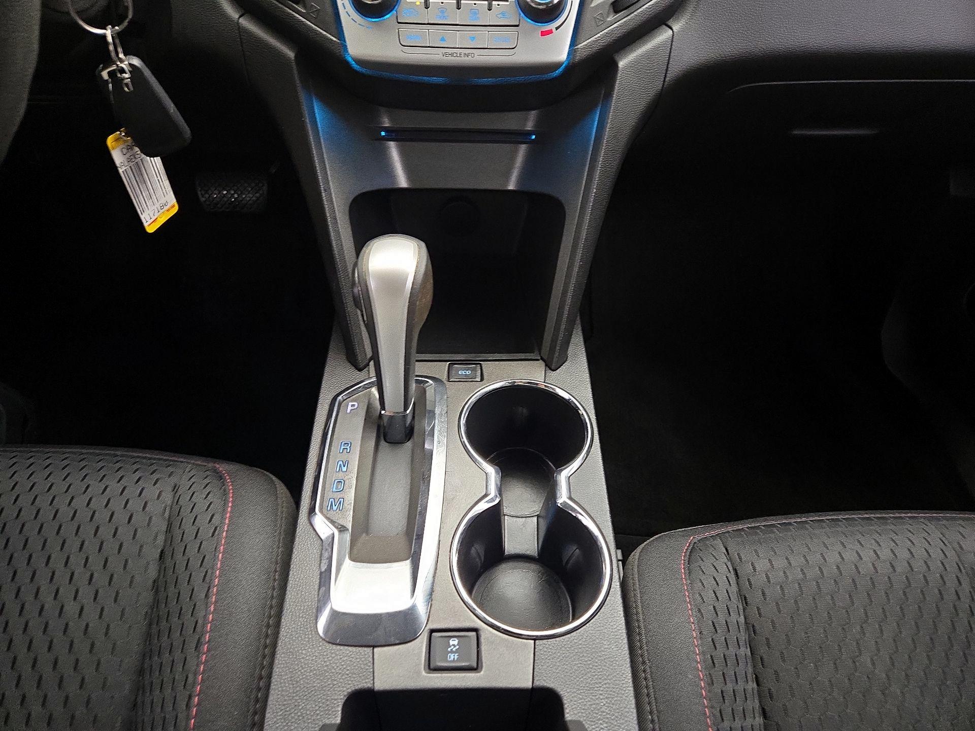 Thumbnail: 2015 Chevrolet Equinox - 15