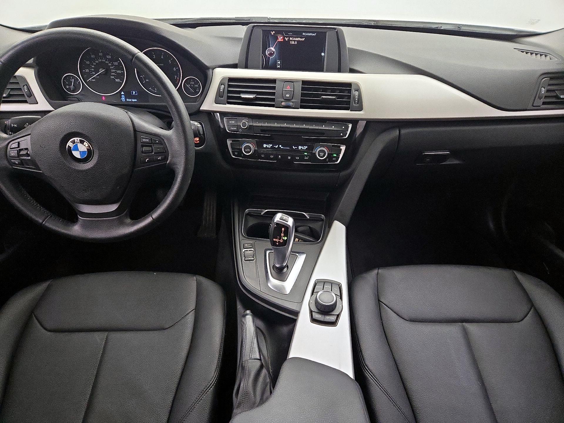 Thumbnail: 2016 BMW 3 Series - 9