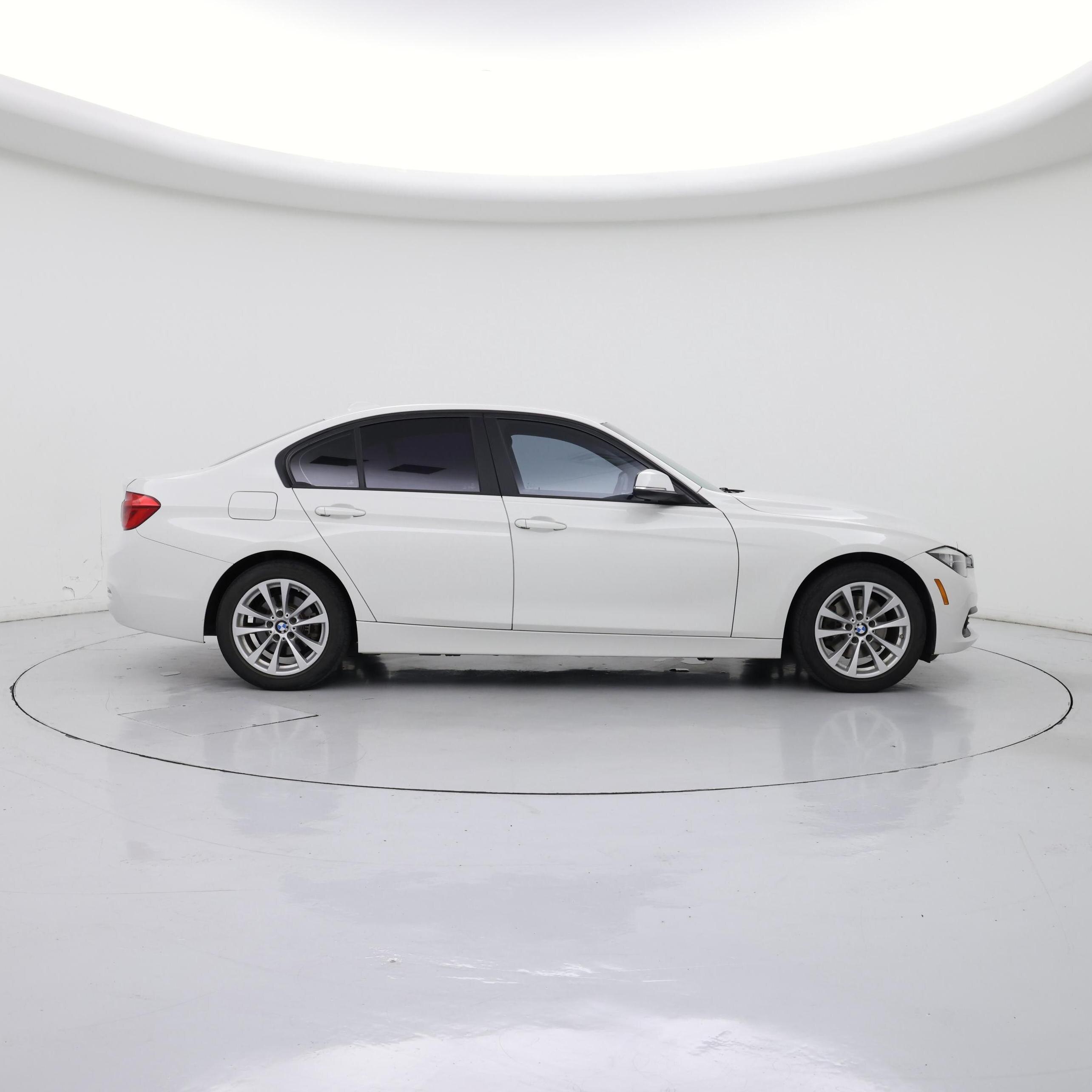 Thumbnail: 2016 BMW 3 Series - 7
