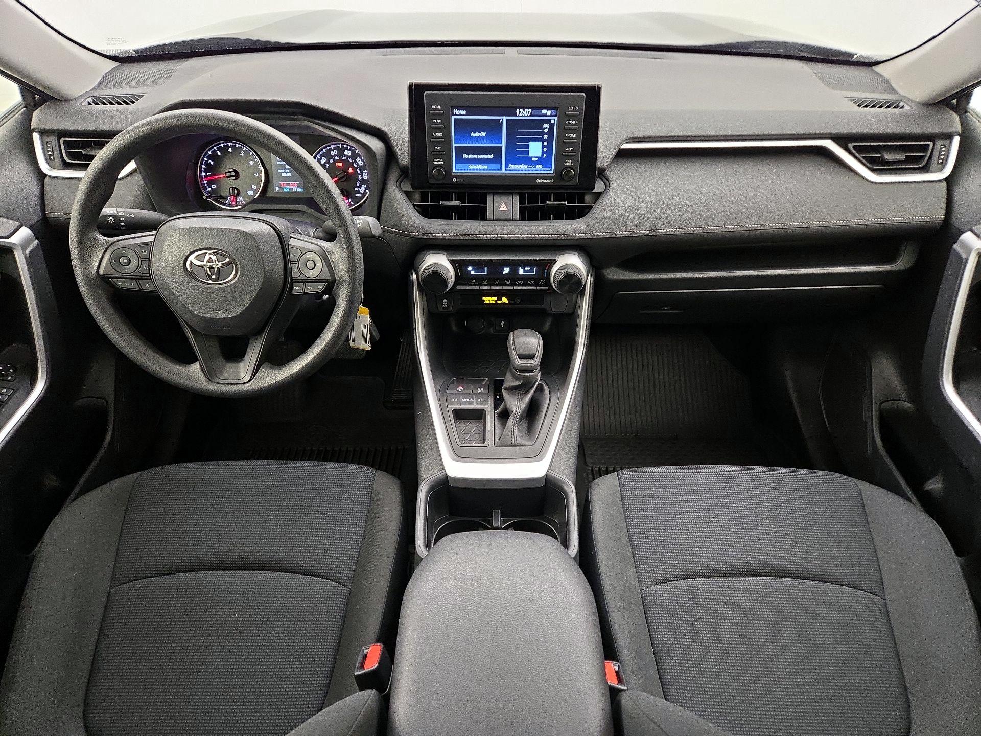 Thumbnail: 2022 Toyota RAV4 - 9