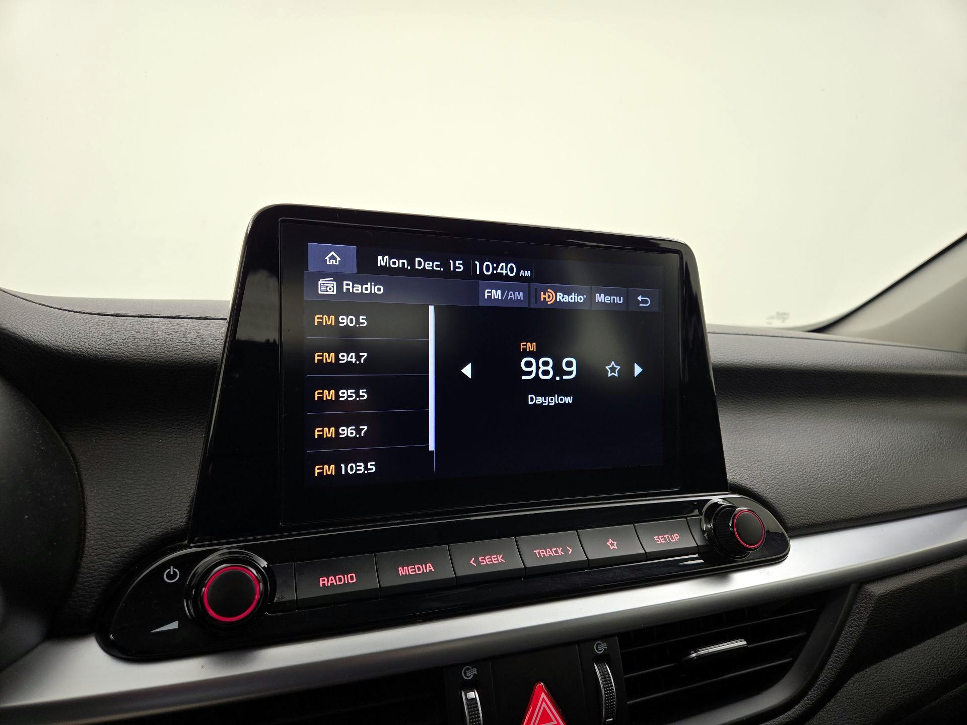 Thumbnail: 2024 Kia Forte - 15