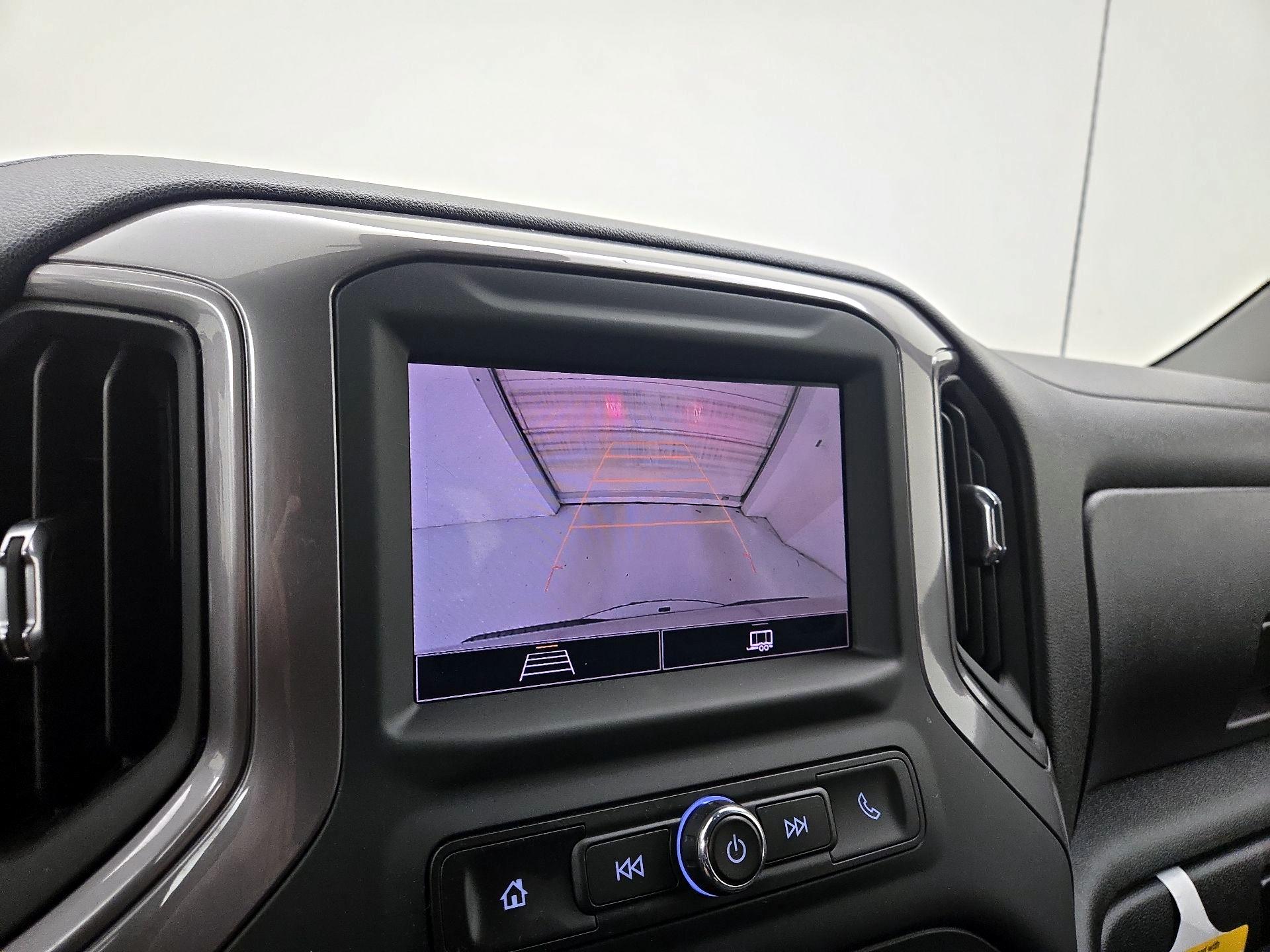 Thumbnail: 2022 Chevrolet Silverado 1500 - 14