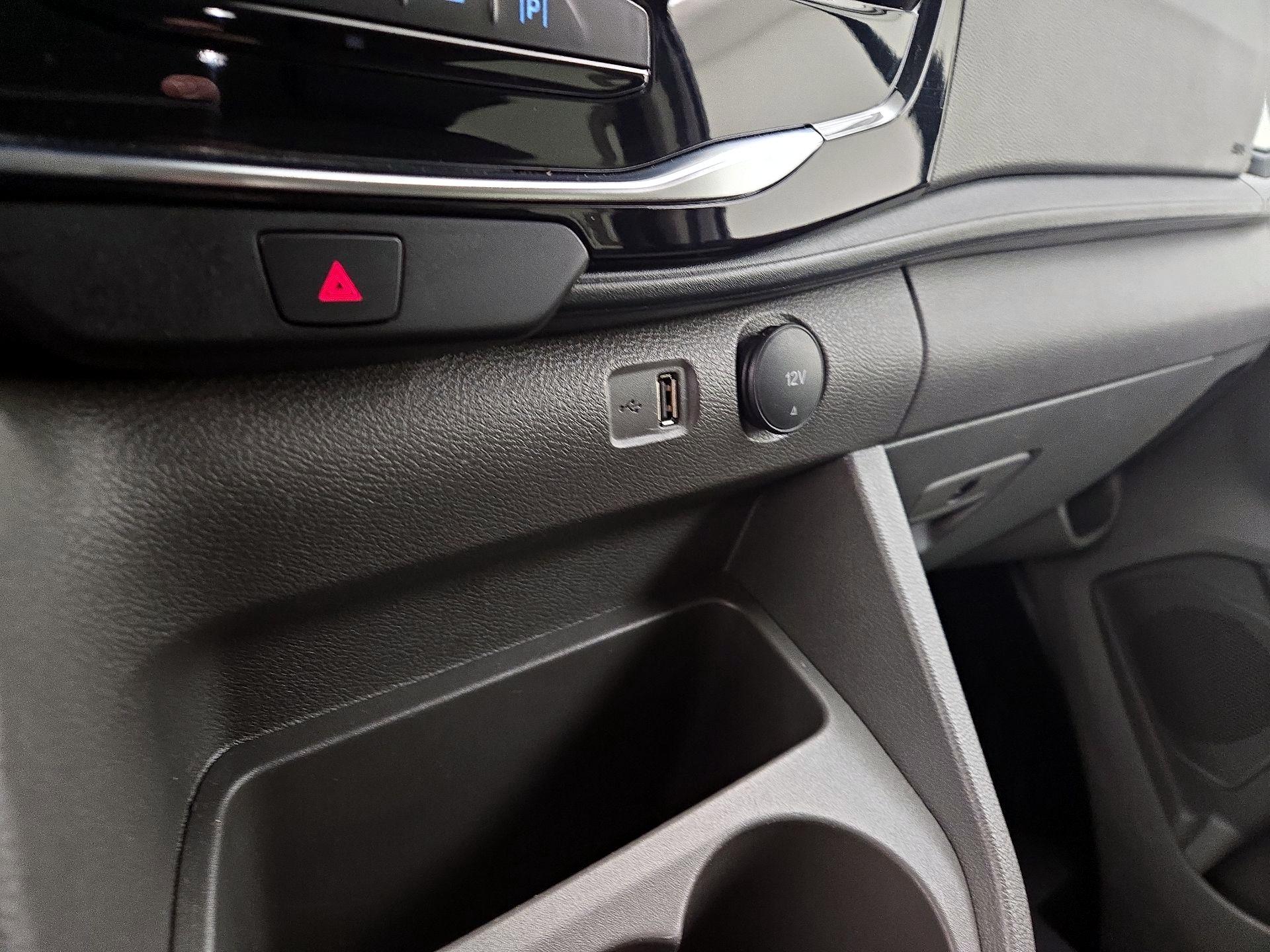 Thumbnail: 2023 Ford Transit Series - 18