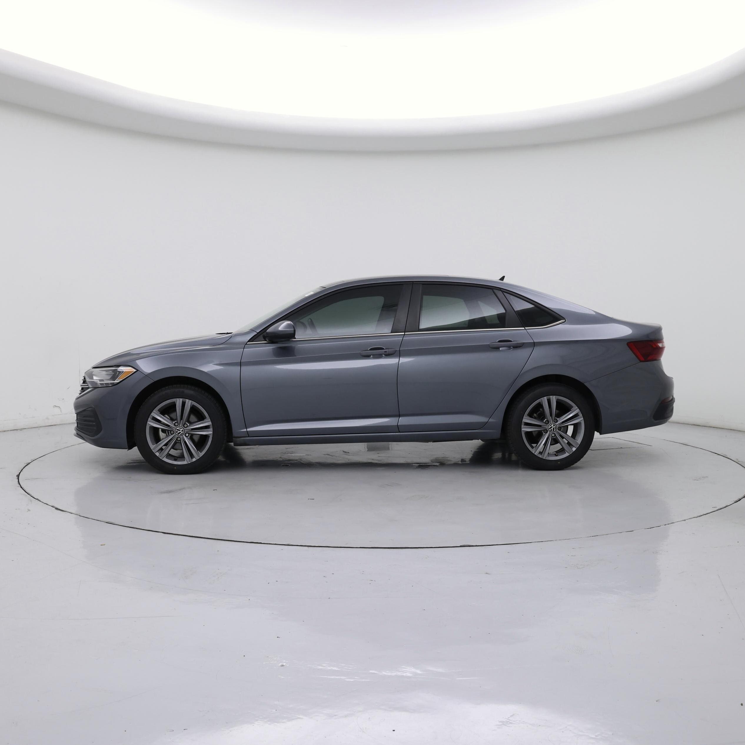 Thumbnail: 2023 Volkswagen Jetta - 3