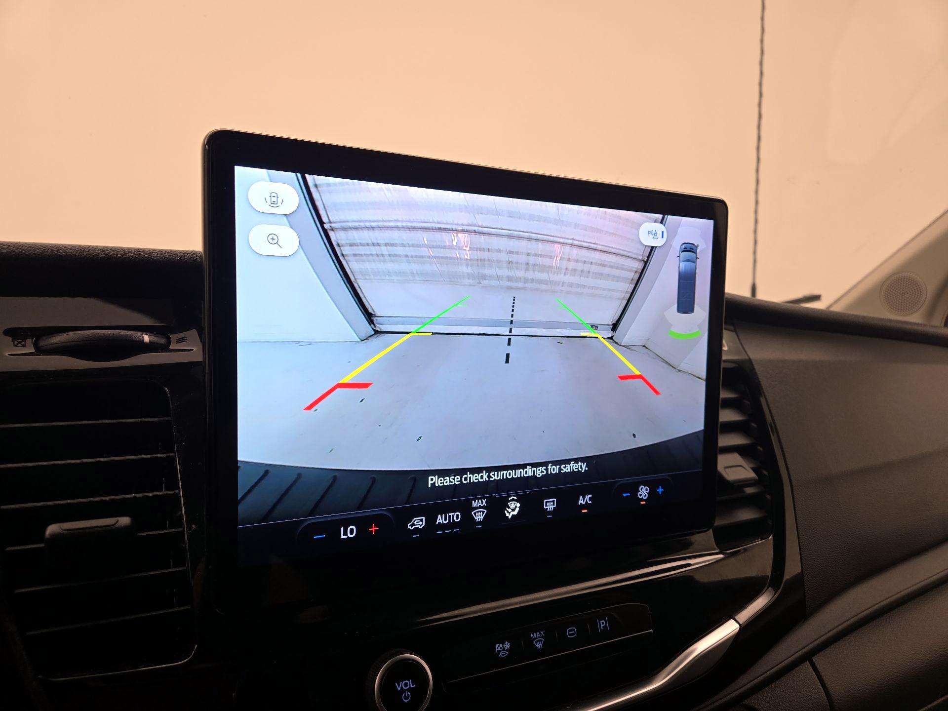 Thumbnail: 2023 Ford Transit Series - 15