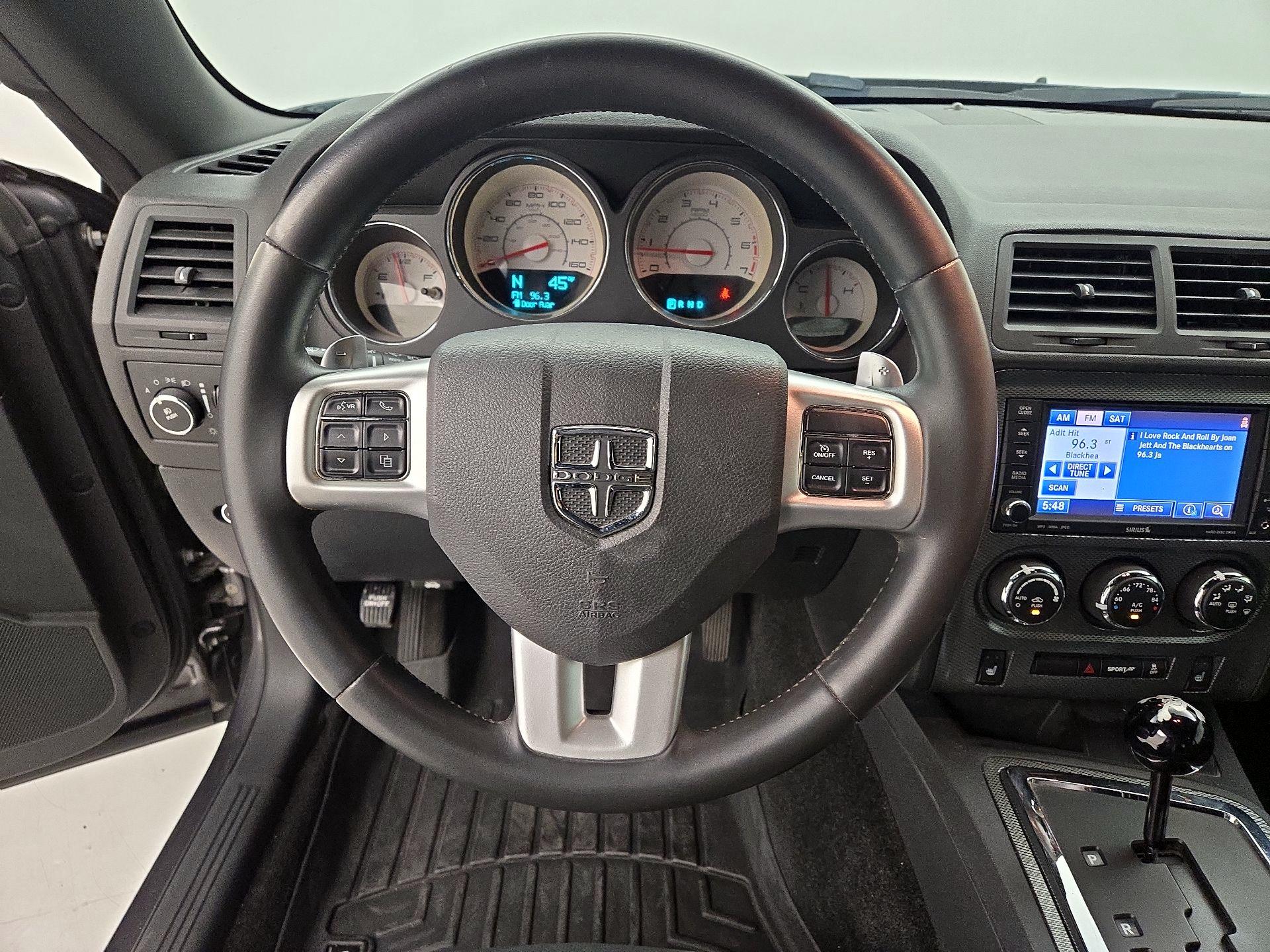 Thumbnail: 2014 Dodge Challenger - 10