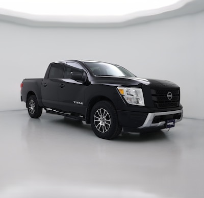 2023 Nissan Titan SV