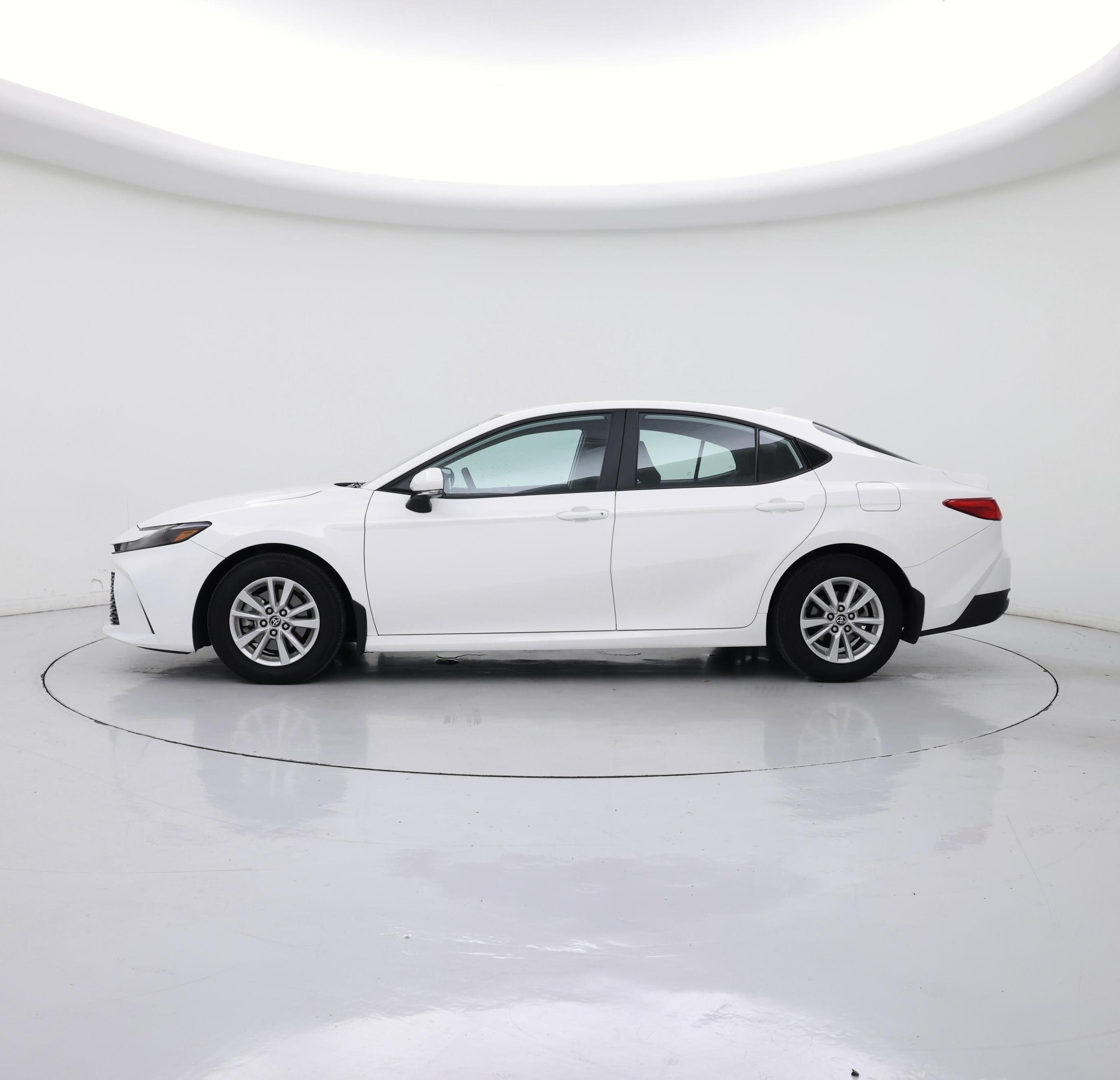 Thumbnail: 2025 Toyota Camry - 3