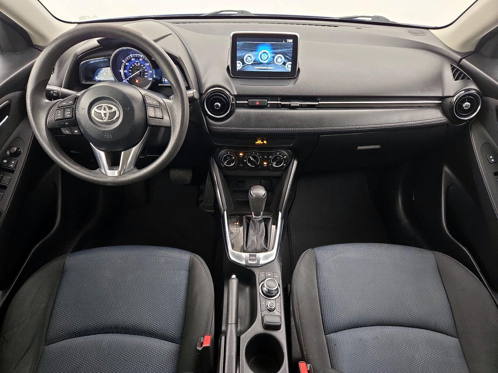 Thumbnail: 2018 Toyota Yaris iA - 9