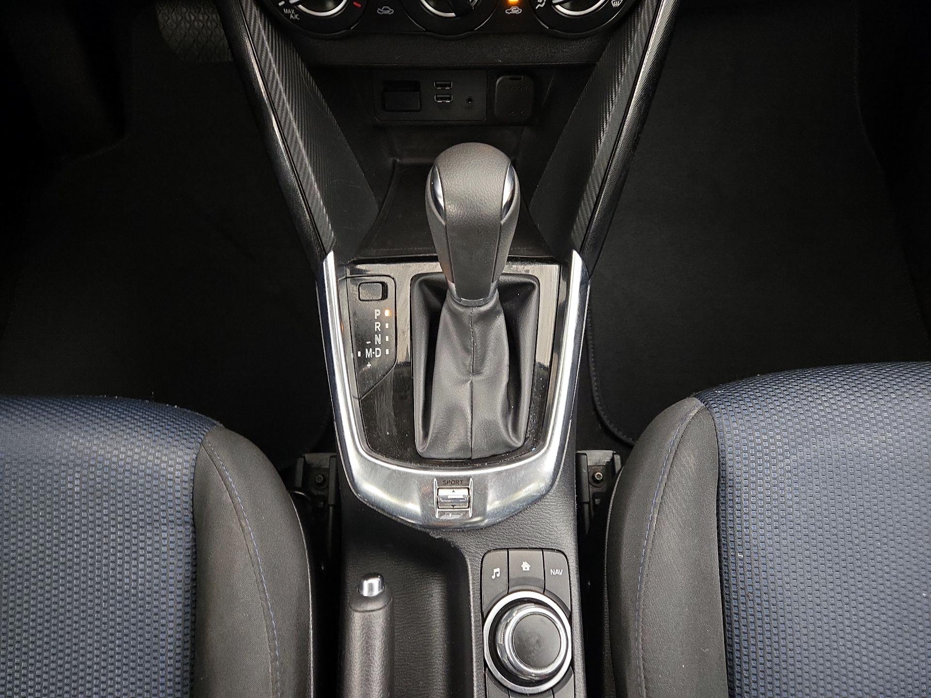 Thumbnail: 2018 Toyota Yaris iA - 17