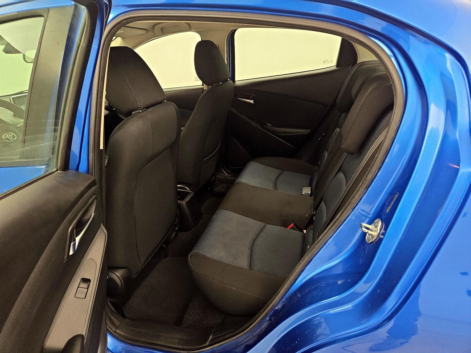 Thumbnail: 2018 Toyota Yaris iA - 19