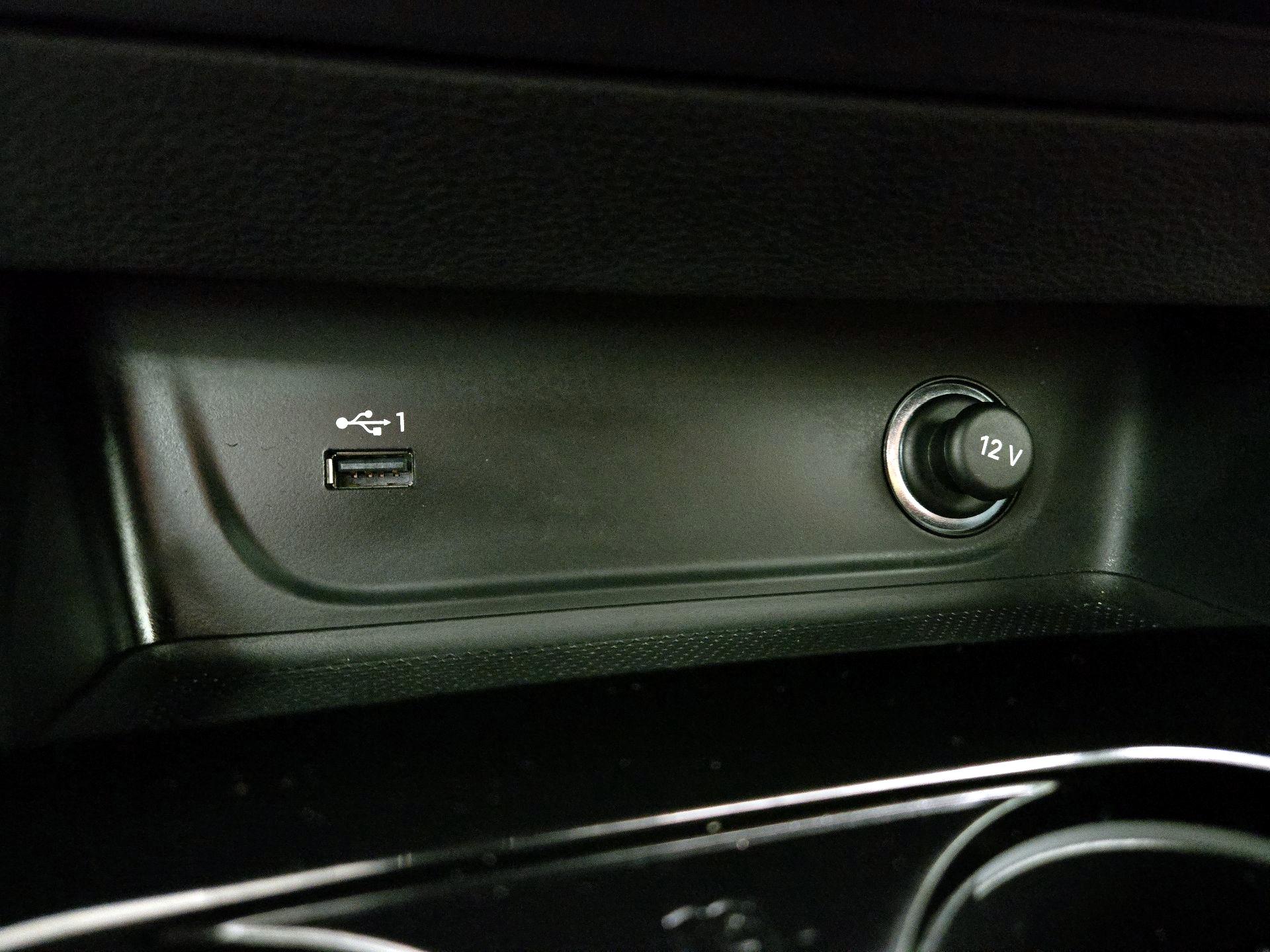 Thumbnail: 2022 Audi A4 - 18