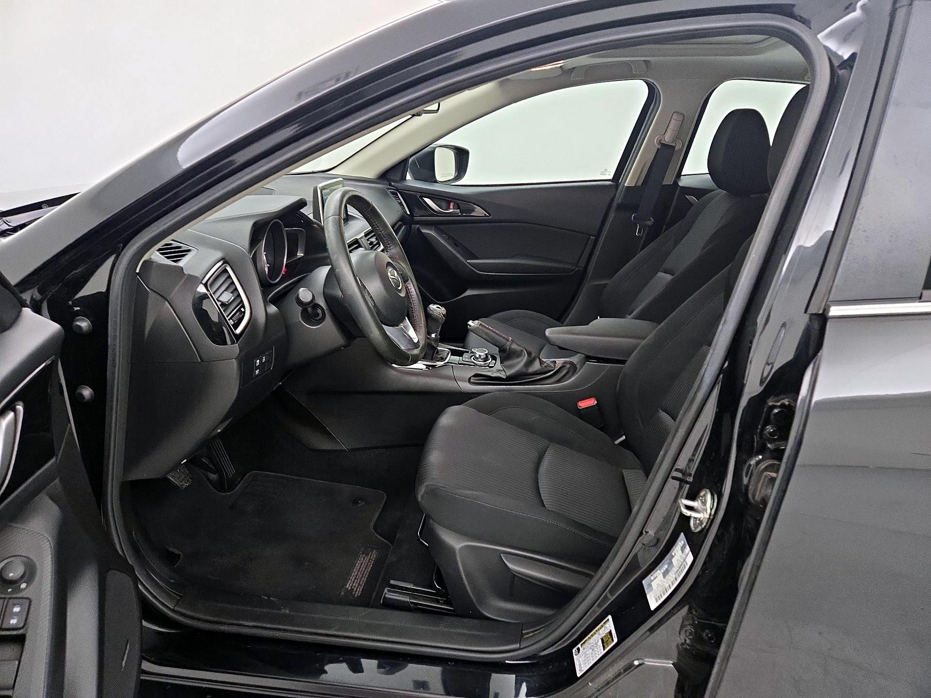 Thumbnail: 2016 Mazda Mazda3 - 11