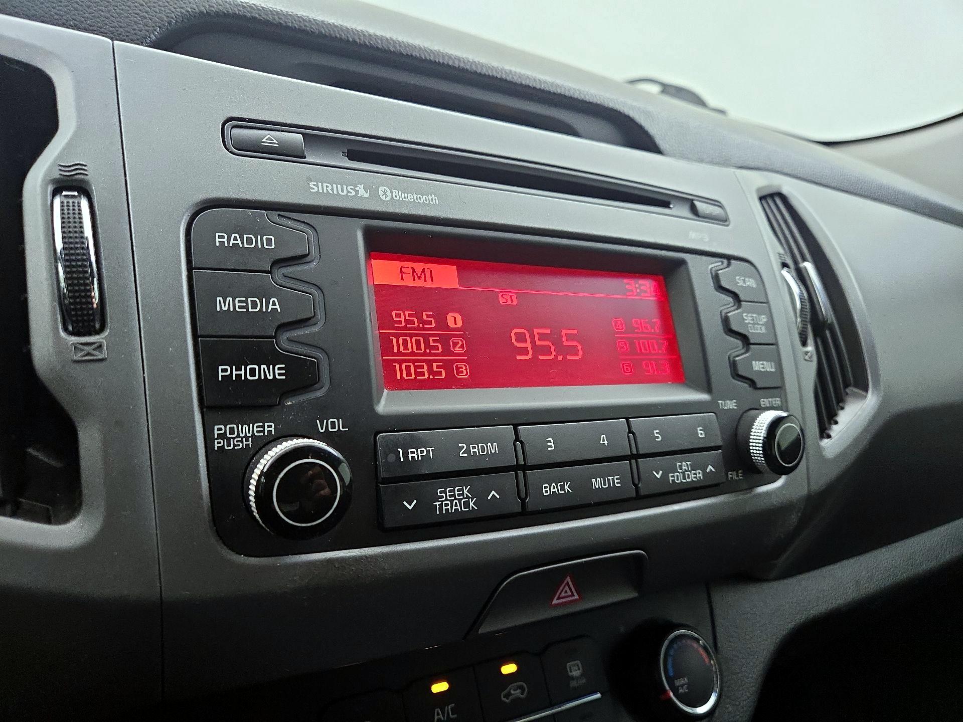 Thumbnail: 2015 Kia Sportage - 14