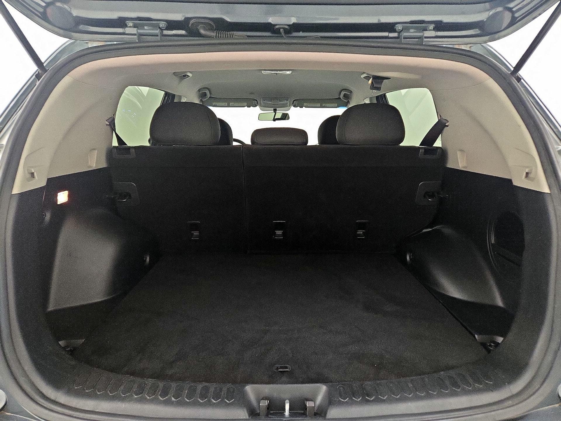 Thumbnail: 2015 Kia Sportage - 19