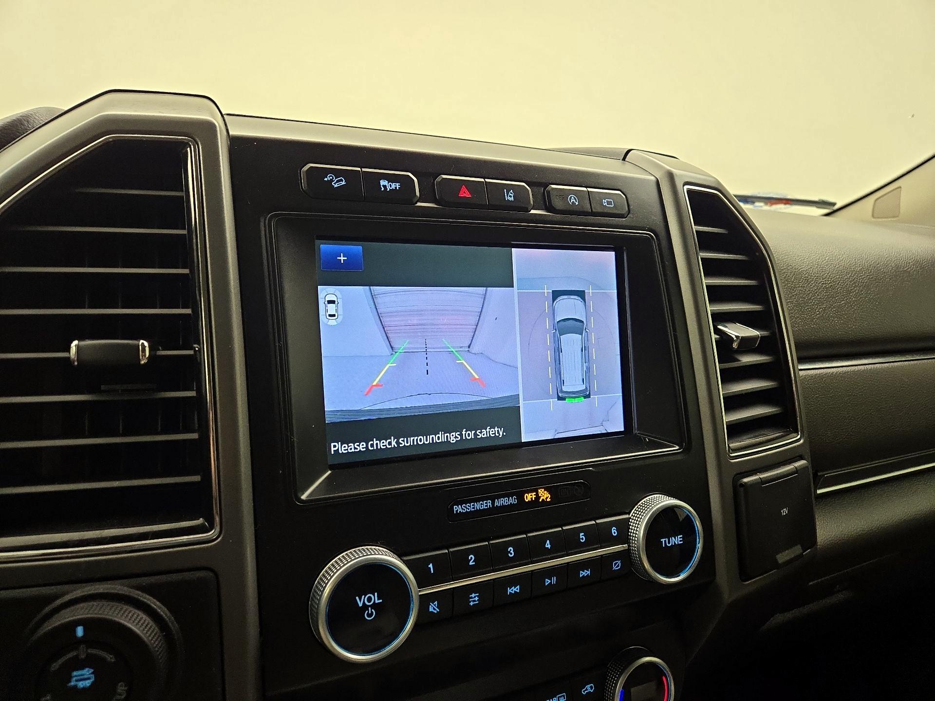 Thumbnail: 2021 Ford Expedition - 15