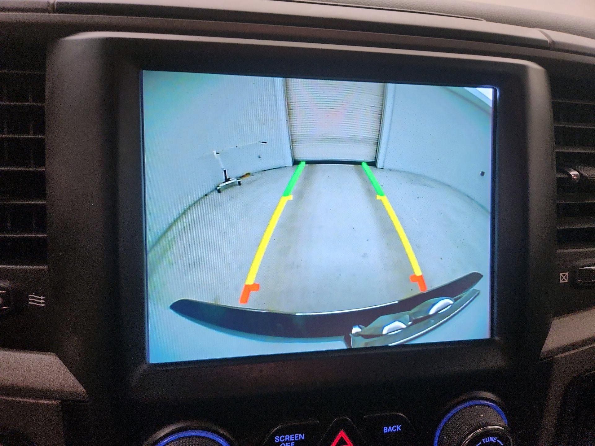 Thumbnail: 2020 RAM 1500 Classic - 14