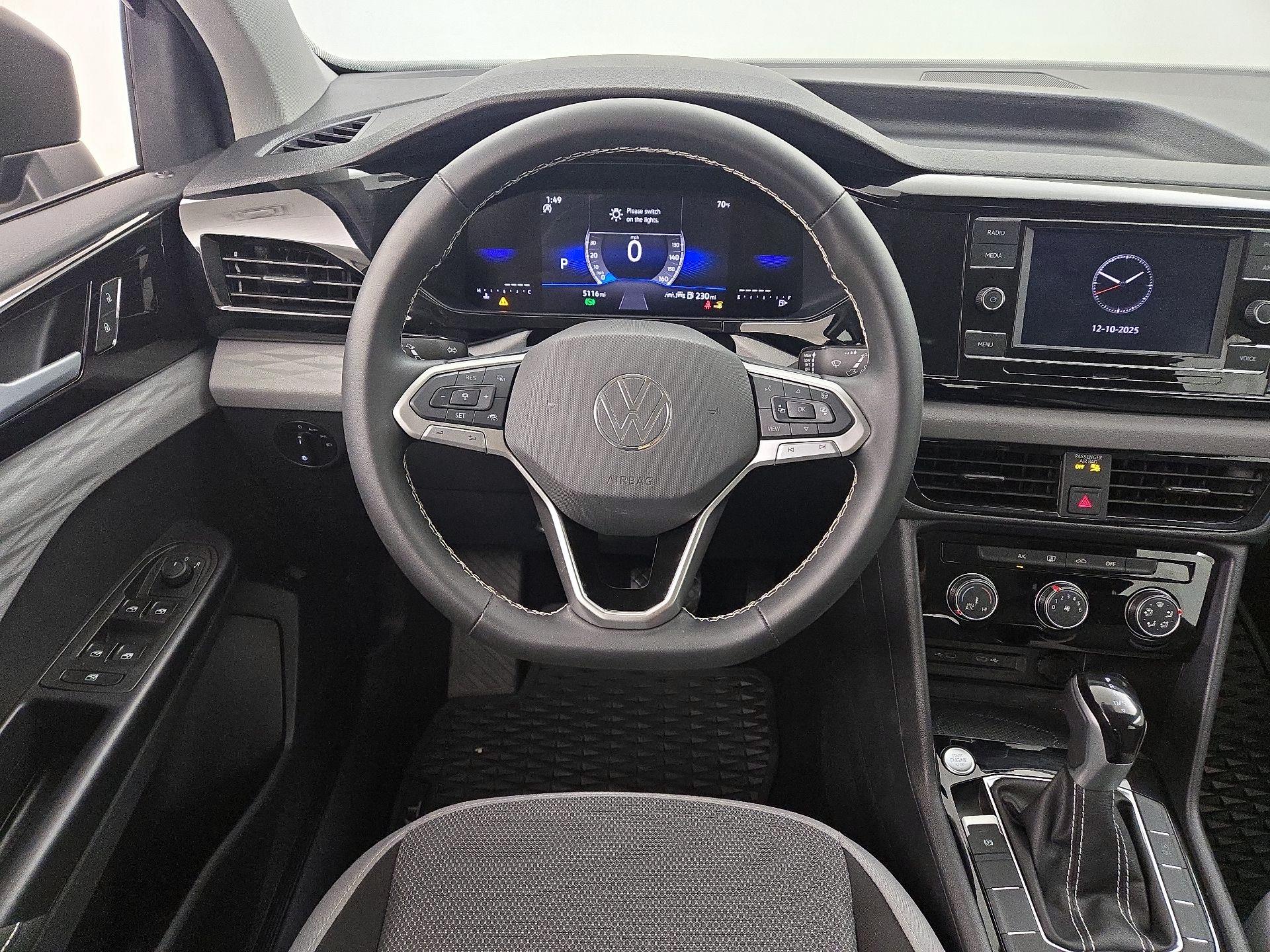 Thumbnail: 2024 Volkswagen Taos - 11