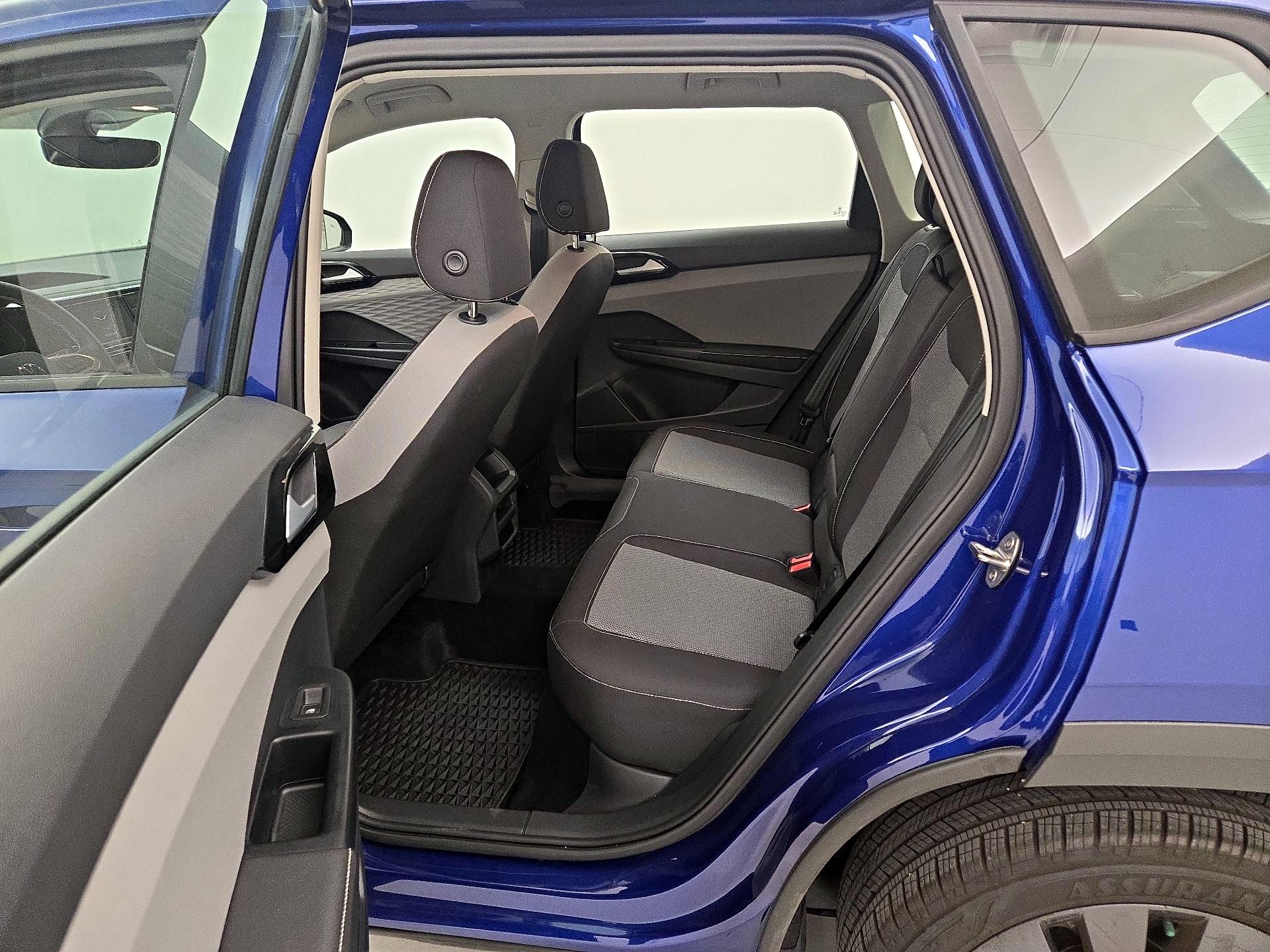 Thumbnail: 2024 Volkswagen Taos - 19