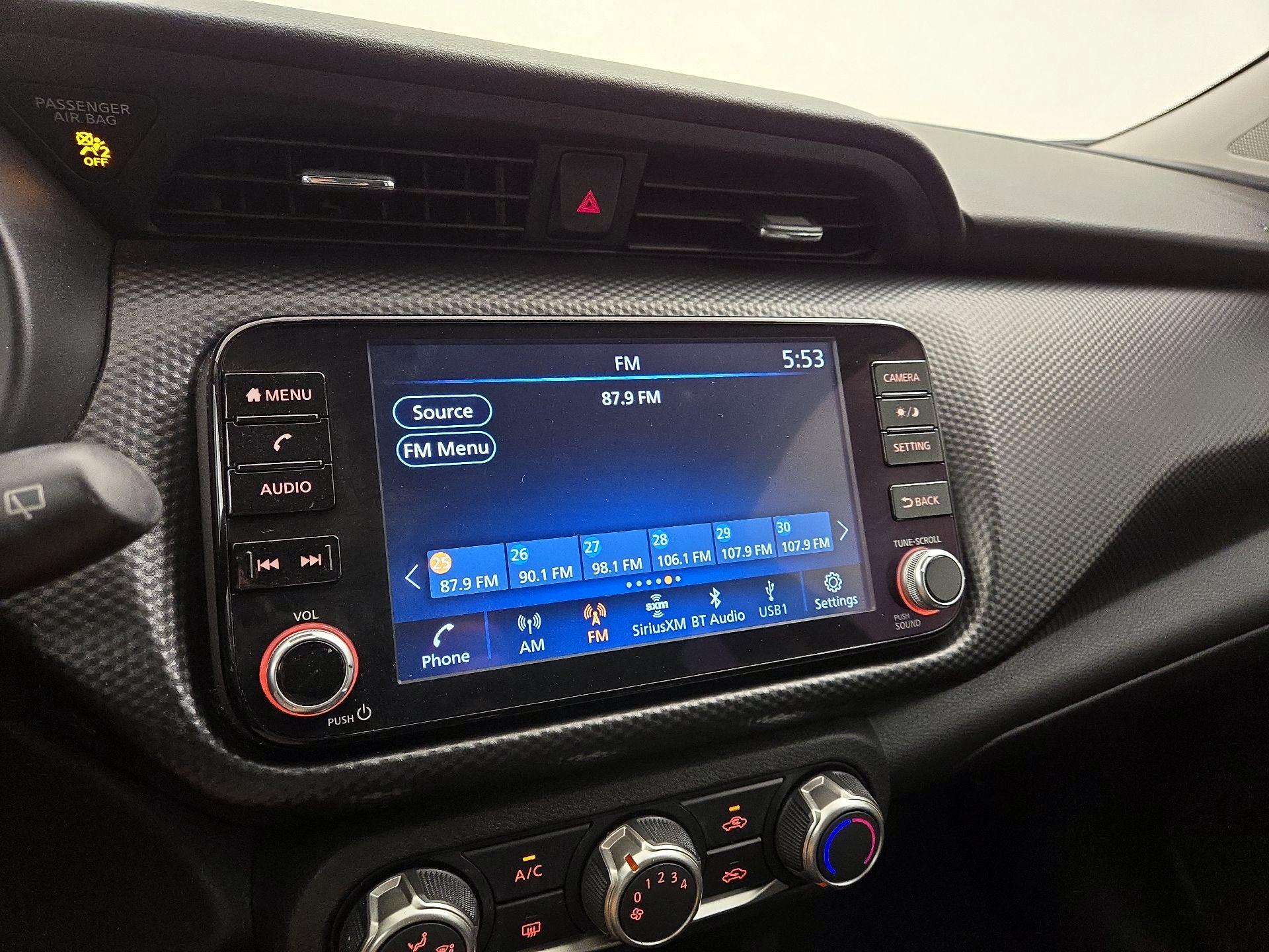 Thumbnail: 2023 Nissan Kicks - 14