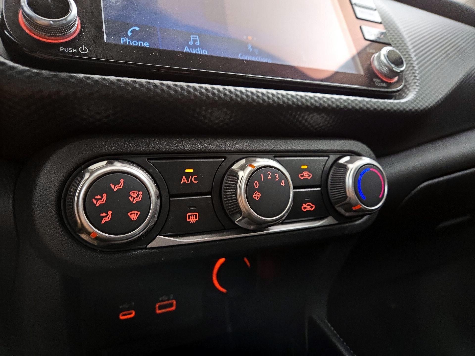 Thumbnail: 2023 Nissan Kicks - 15