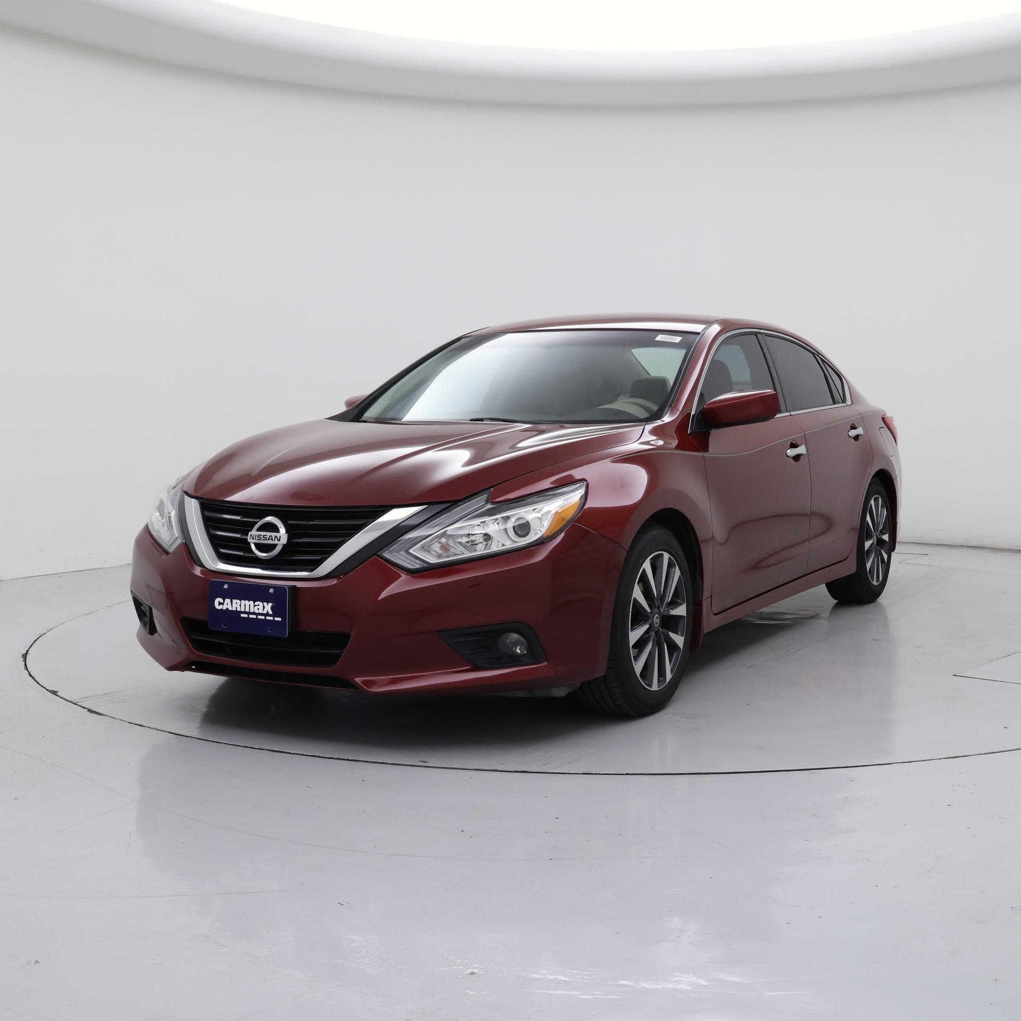 Thumbnail: 2016 Nissan Altima - 4