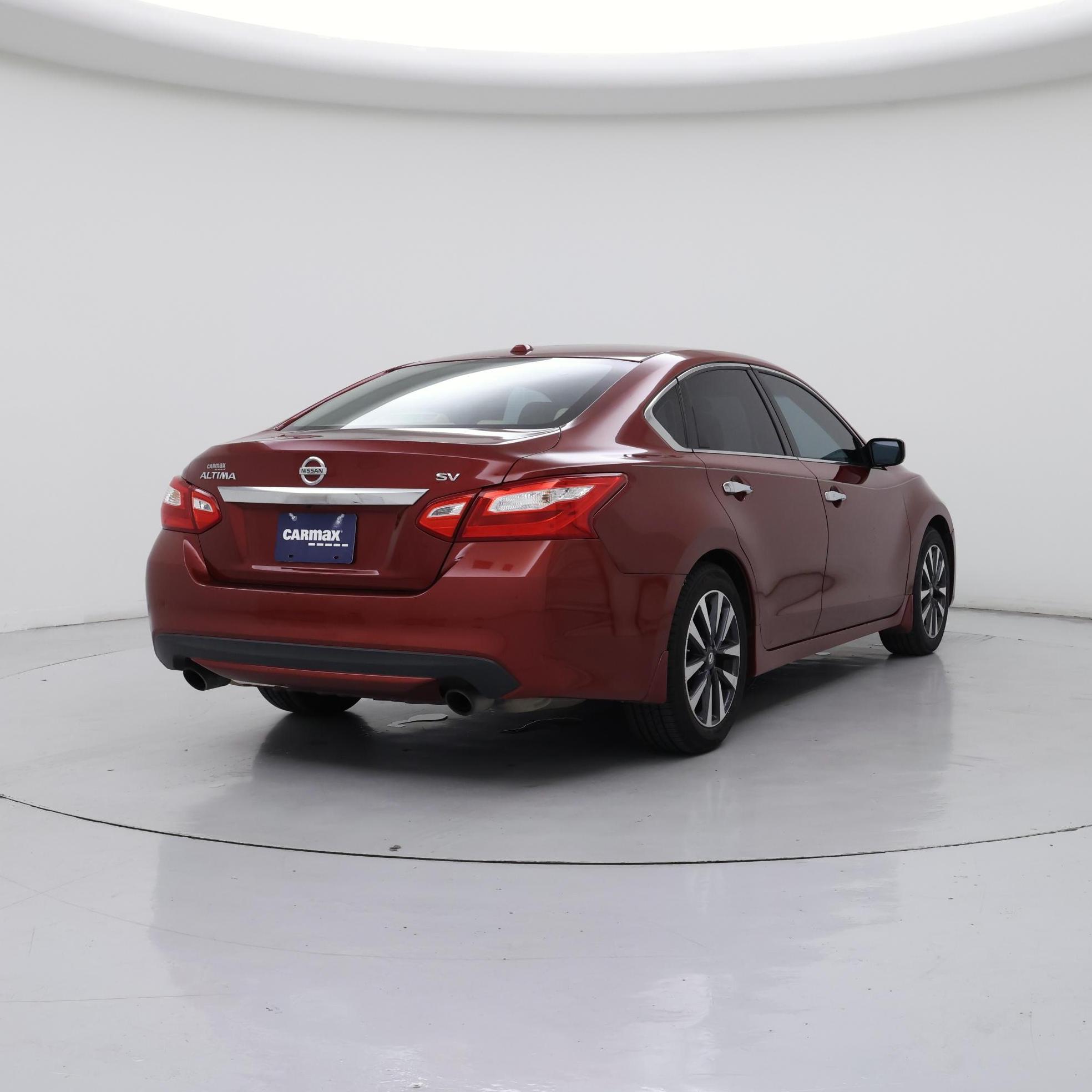 Thumbnail: 2016 Nissan Altima - 8