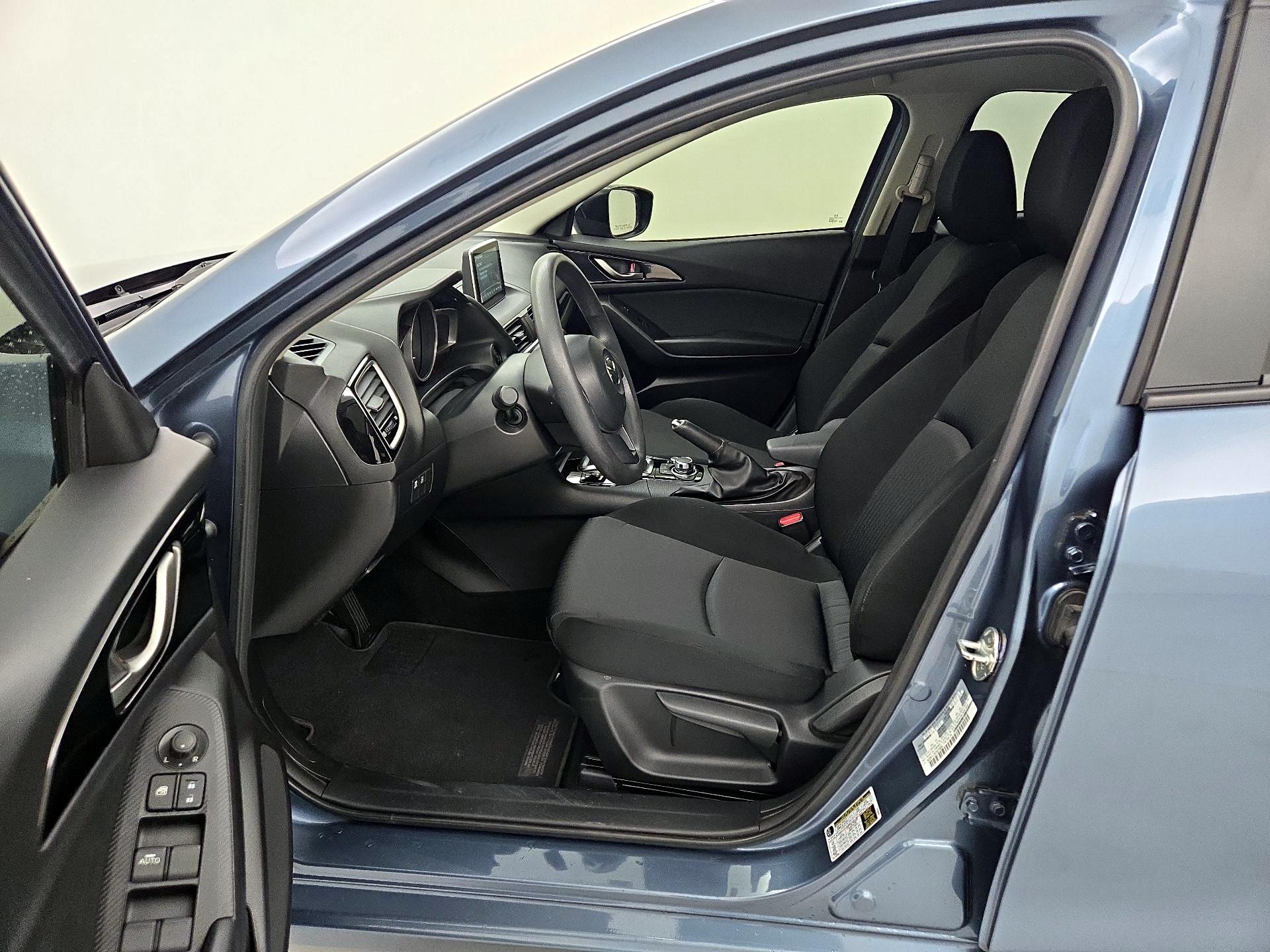 Thumbnail: 2015 Mazda Mazda3 - 11