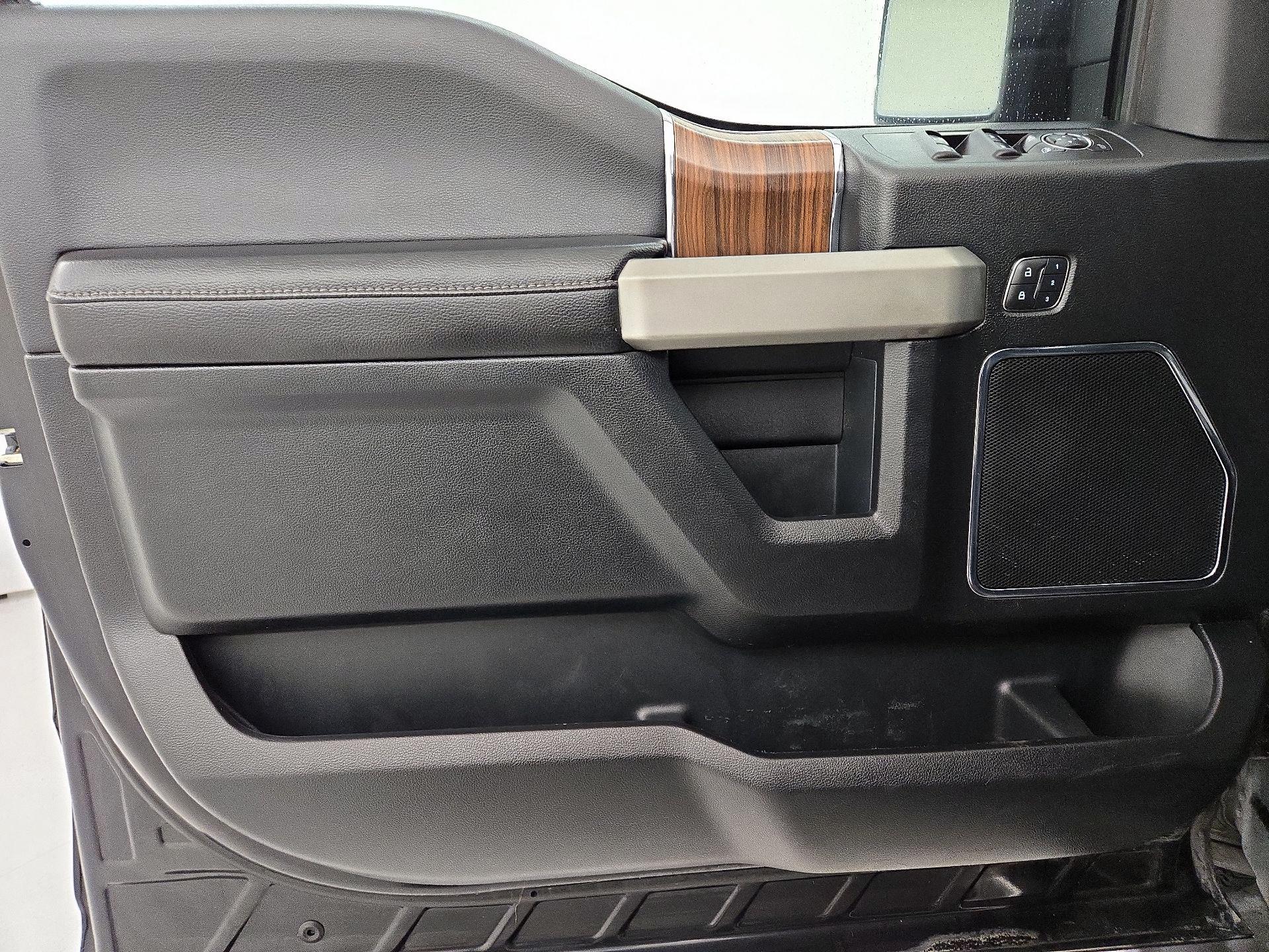 Thumbnail: 2015 Ford F-150 - 12