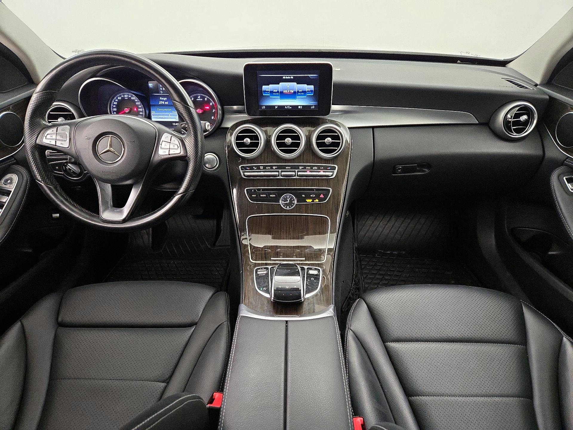 Thumbnail: 2016 Mercedes-Benz C-Class - 9