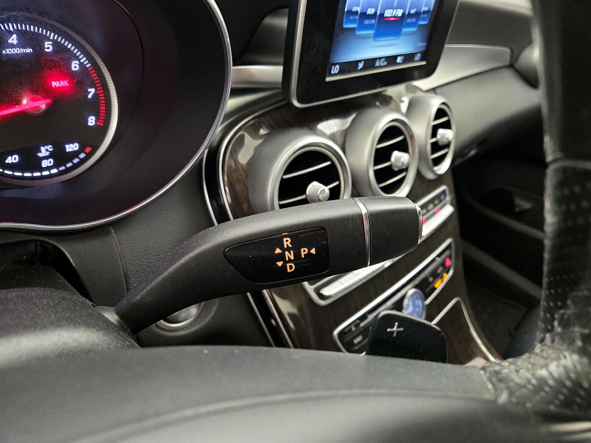 Thumbnail: 2016 Mercedes-Benz C-Class - 17