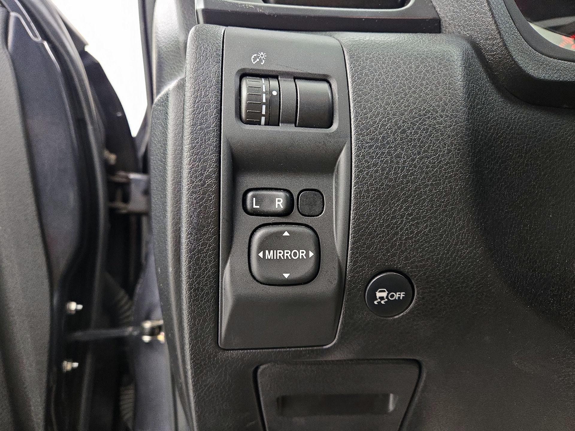 Thumbnail: 2014 Subaru Impreza - 13