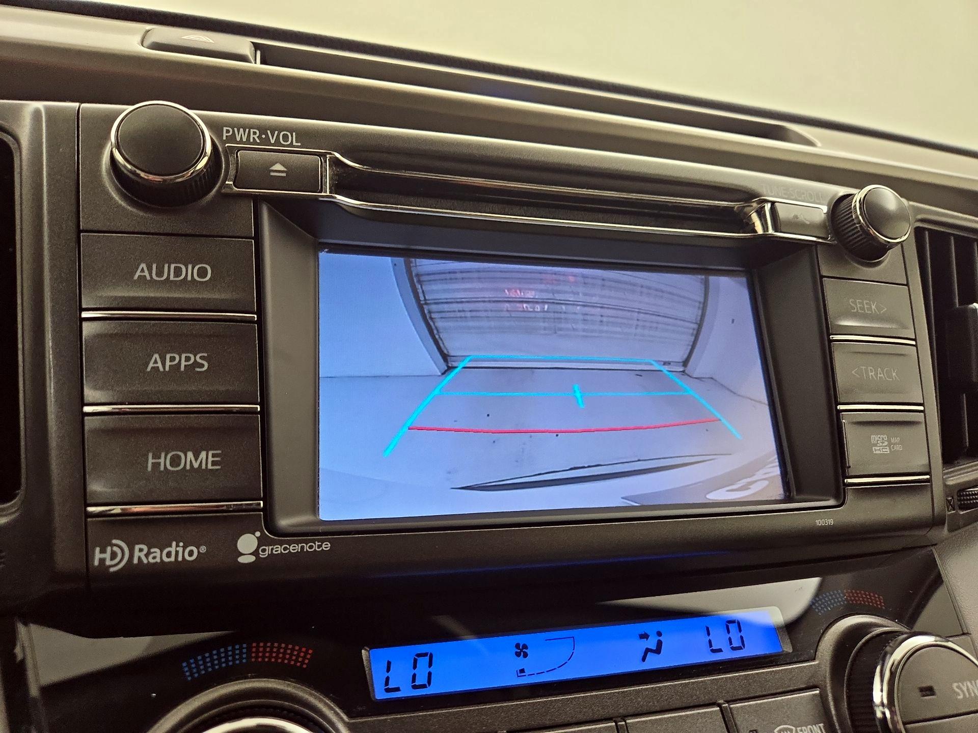 Thumbnail: 2015 Toyota RAV4 - 14