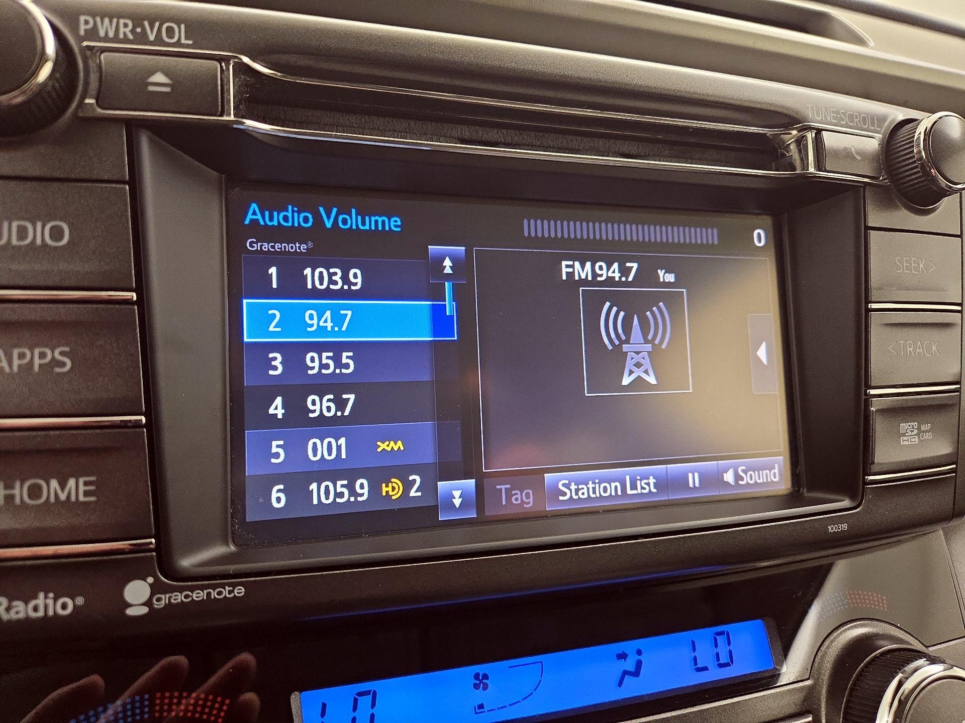 Thumbnail: 2015 Toyota RAV4 - 15