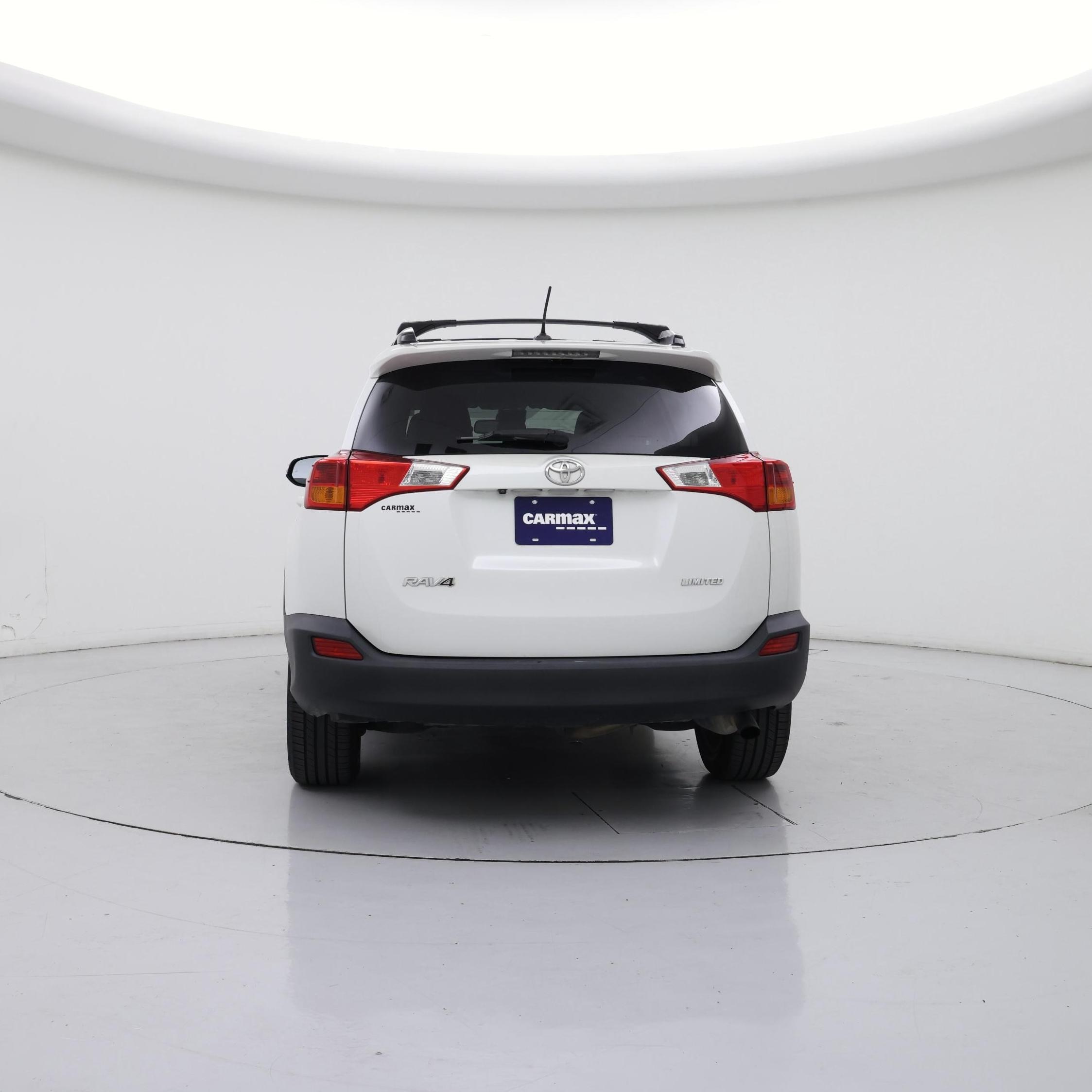 Thumbnail: 2015 Toyota RAV4 - 6